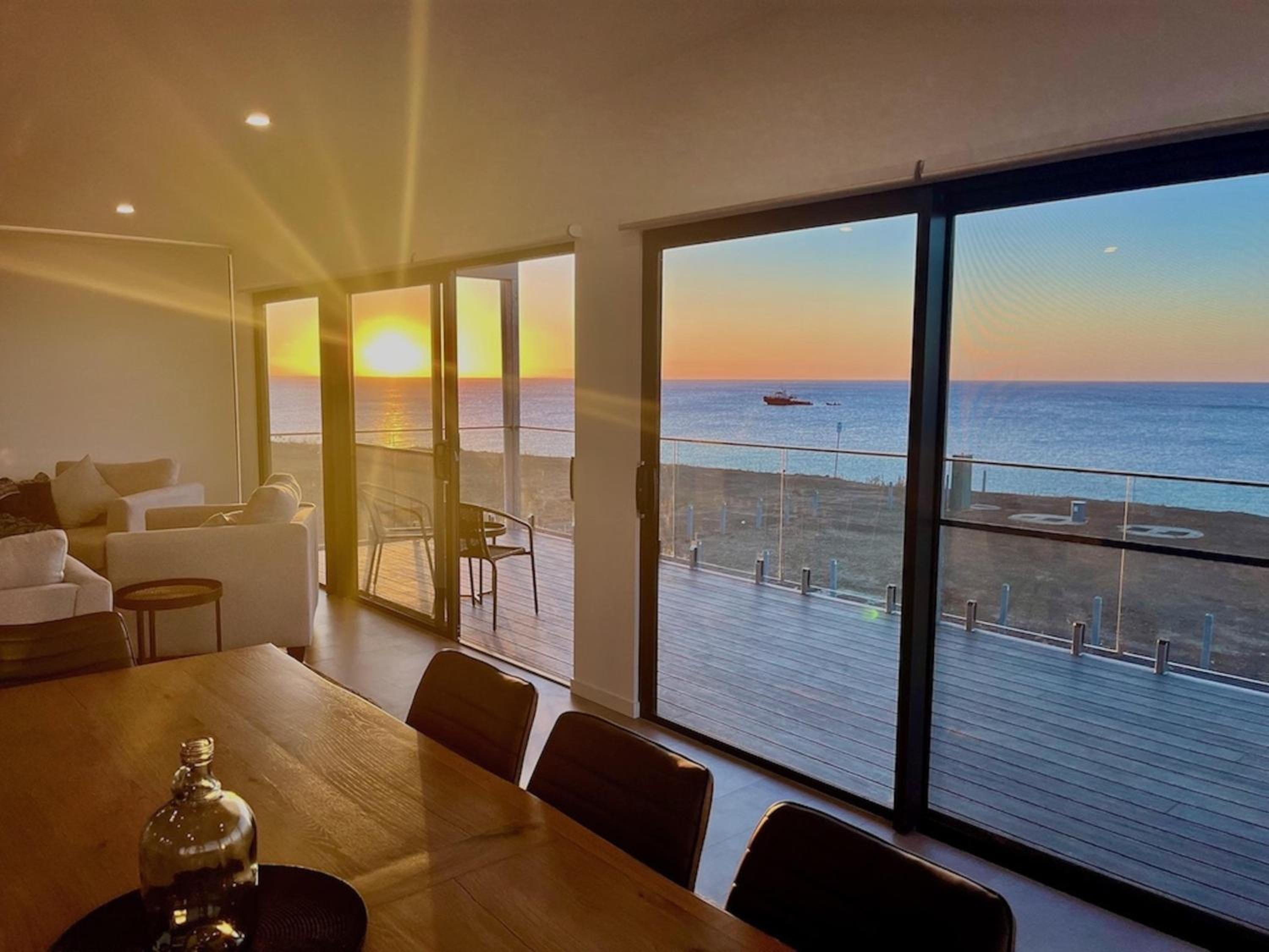Apartment 01 The SS Karatta Sleeps 4