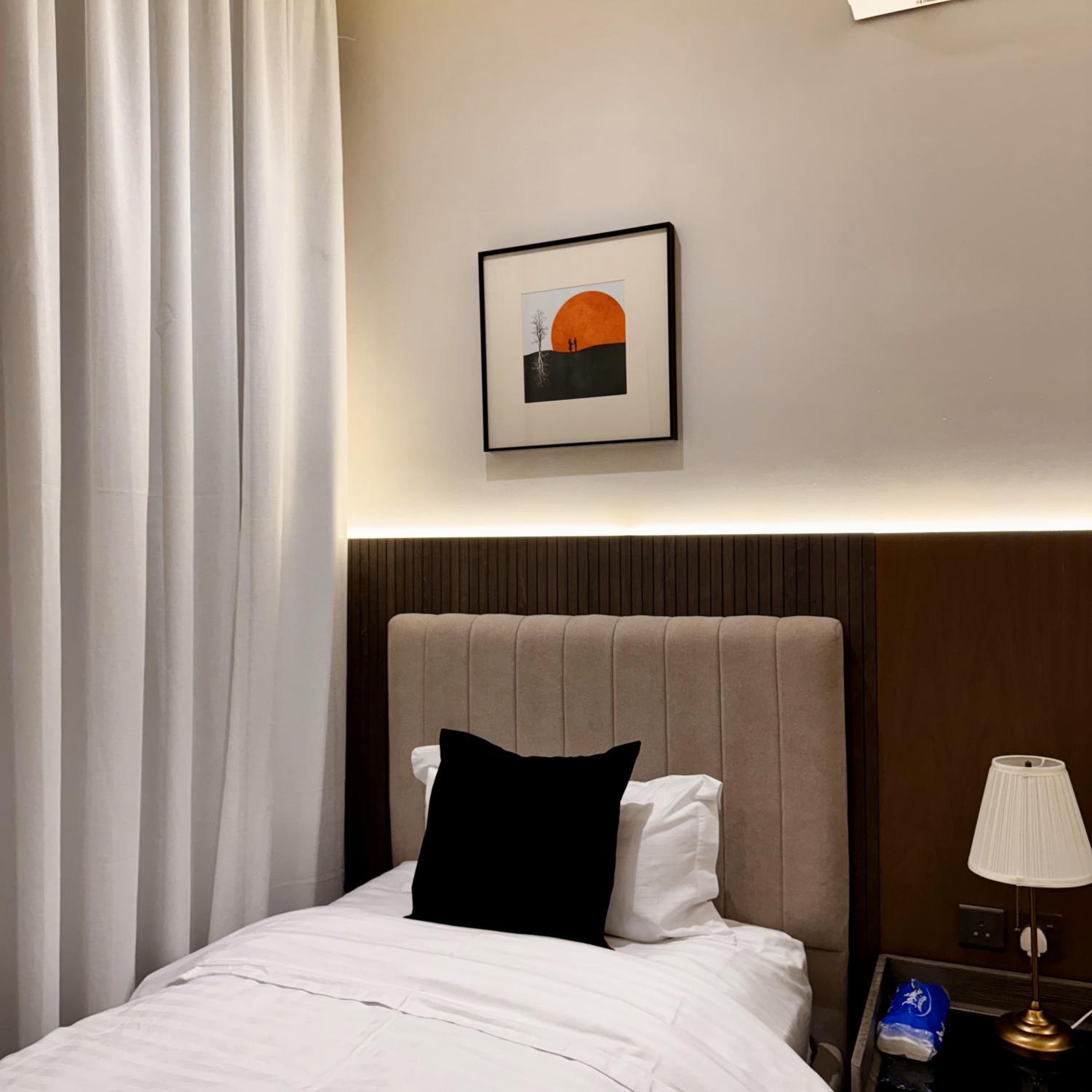 Luxury Smart Apartment A11