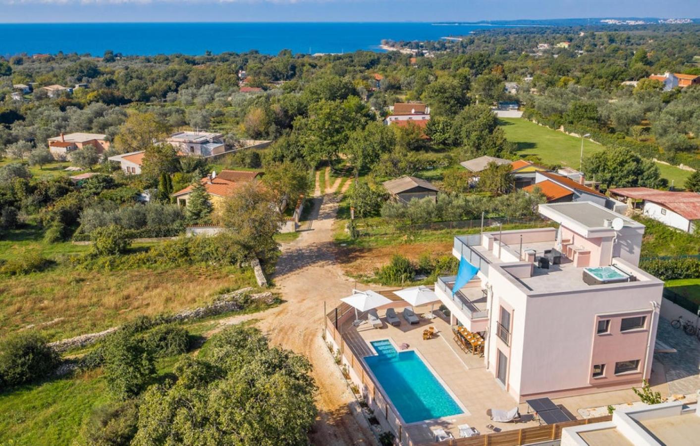 Villa Karizma - sea view, swimming pool, hot tub, Brijuni, Fazana, Peroj view 4