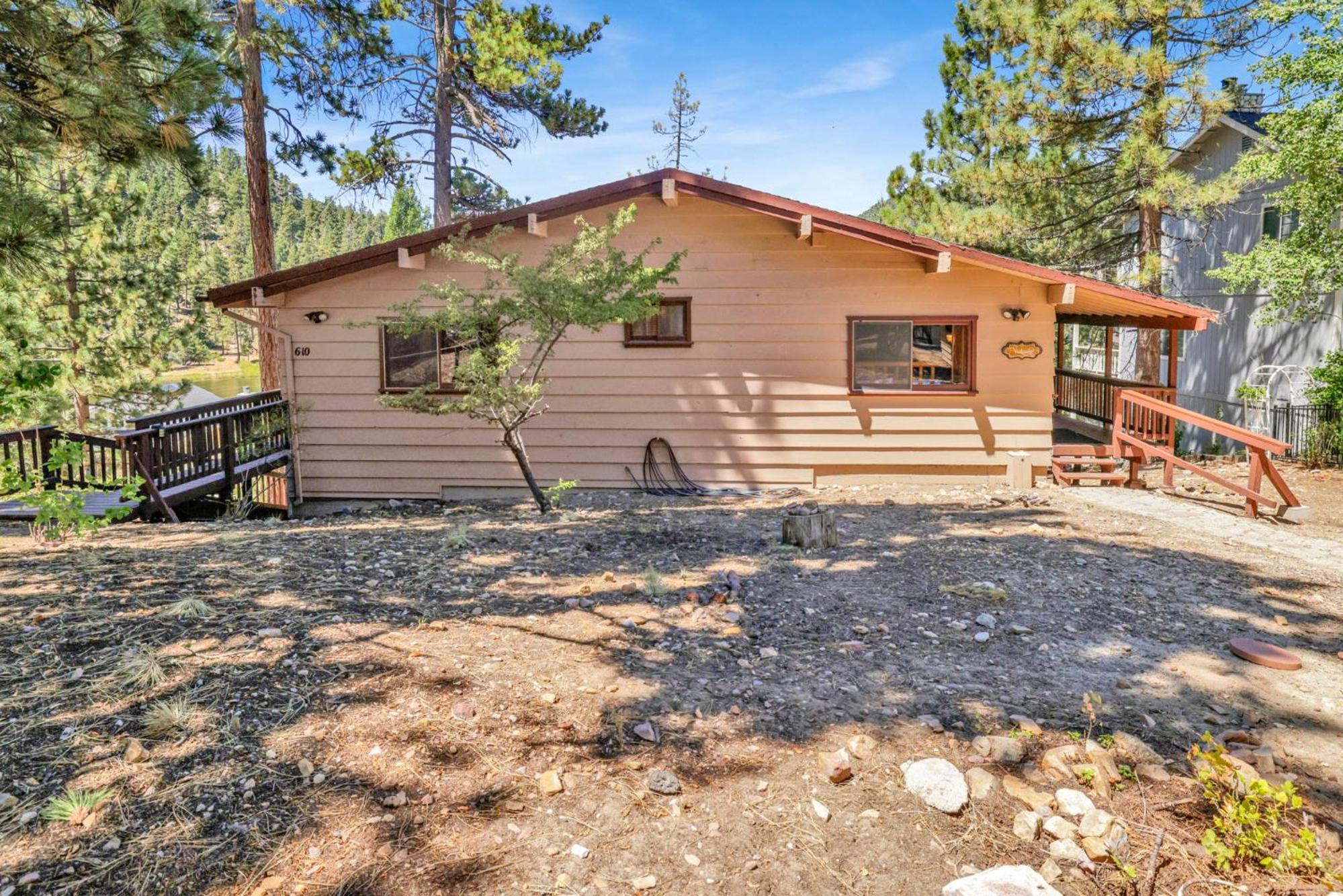 Cove lakeview cabin #2064
