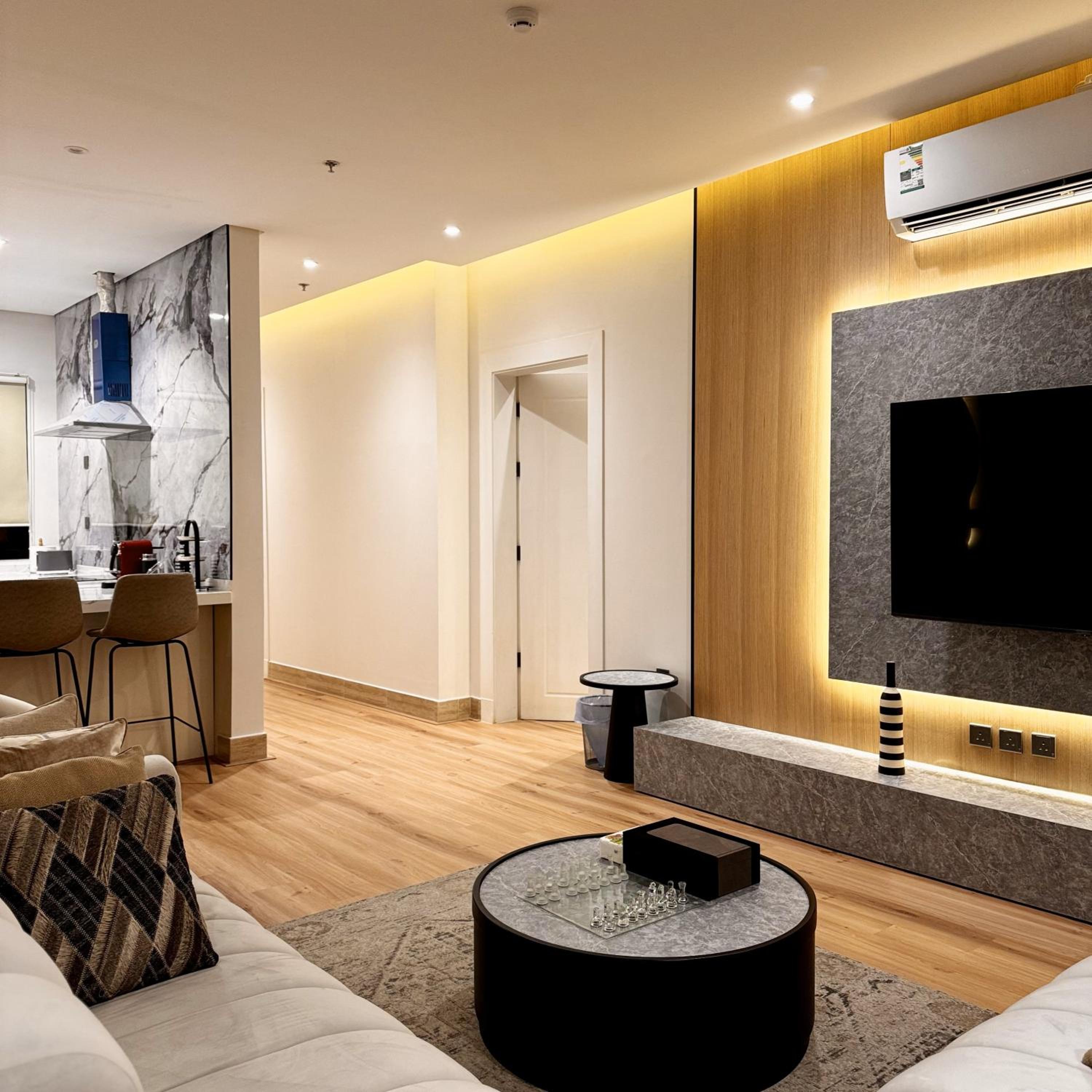Luxury Smart Apartment A11
