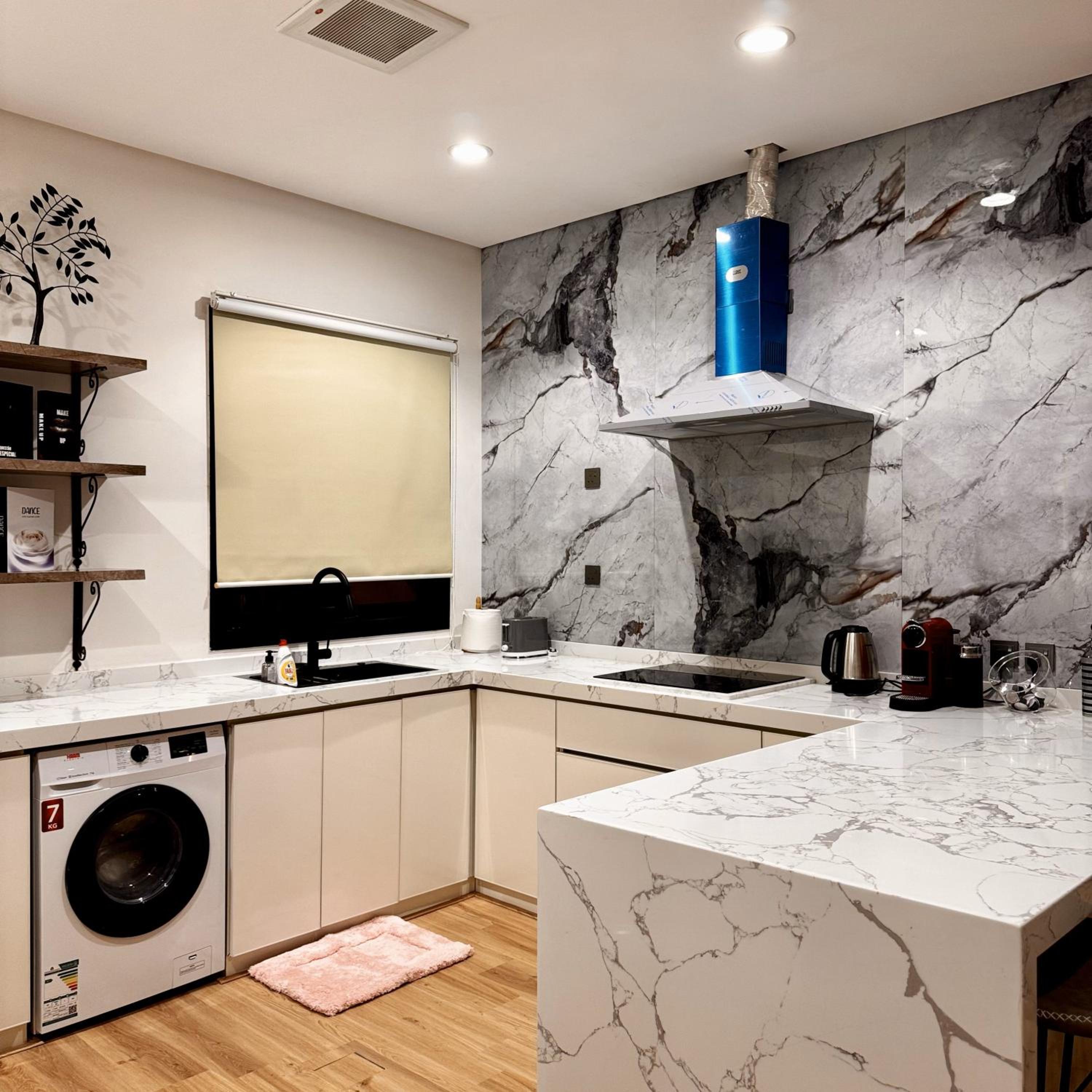 Luxury Smart Apartment A11