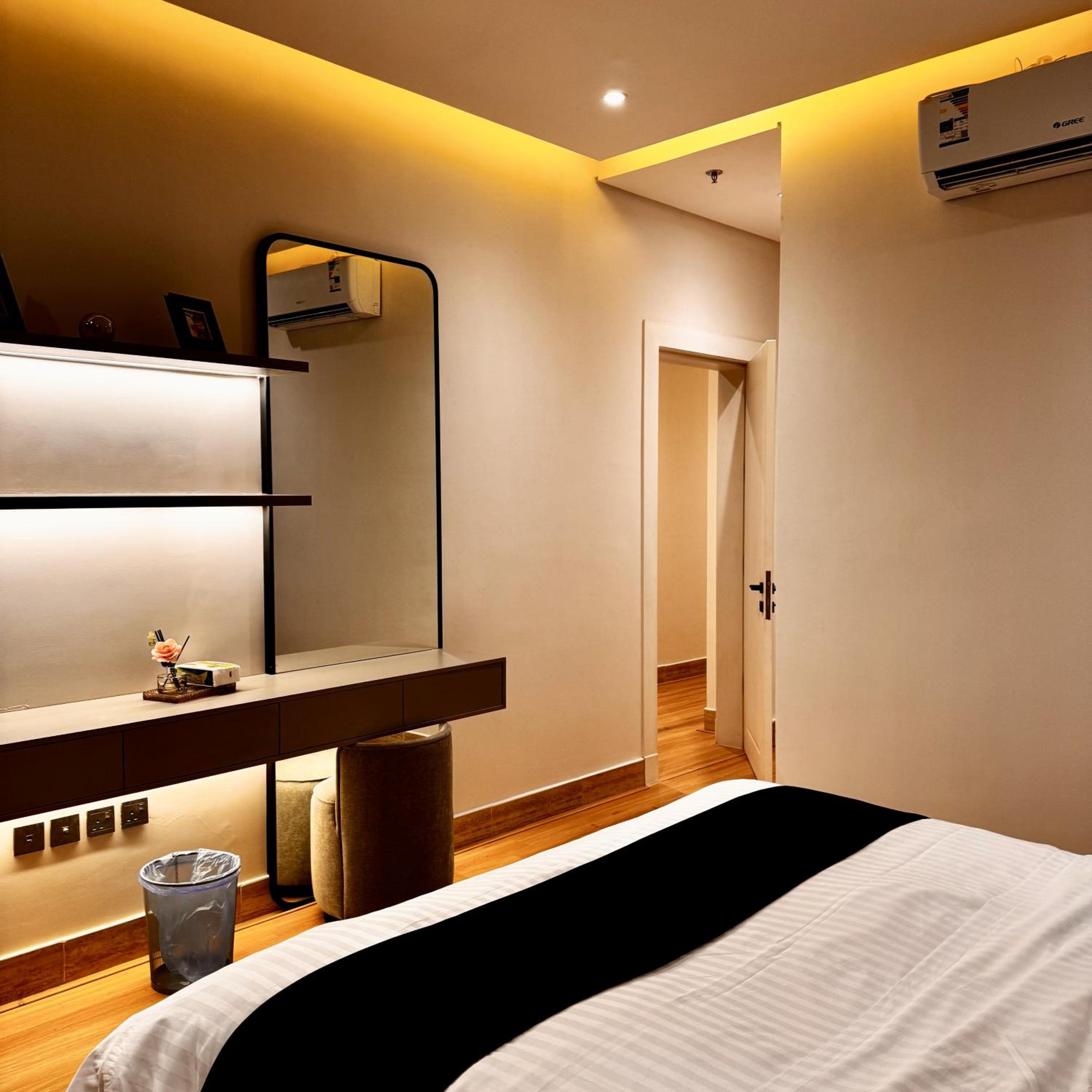 Luxury Smart Apartment A11