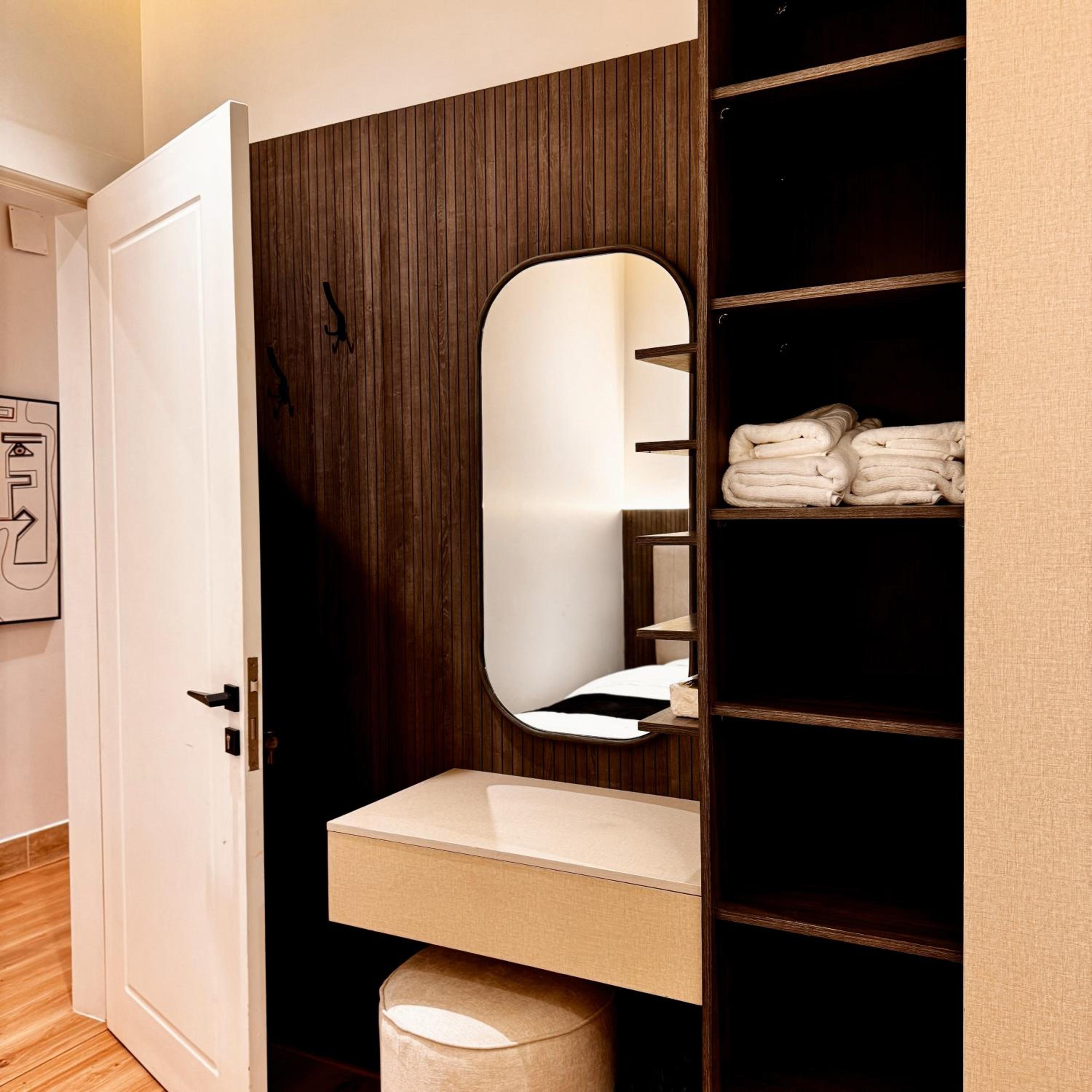 Luxury Smart Apartment A11