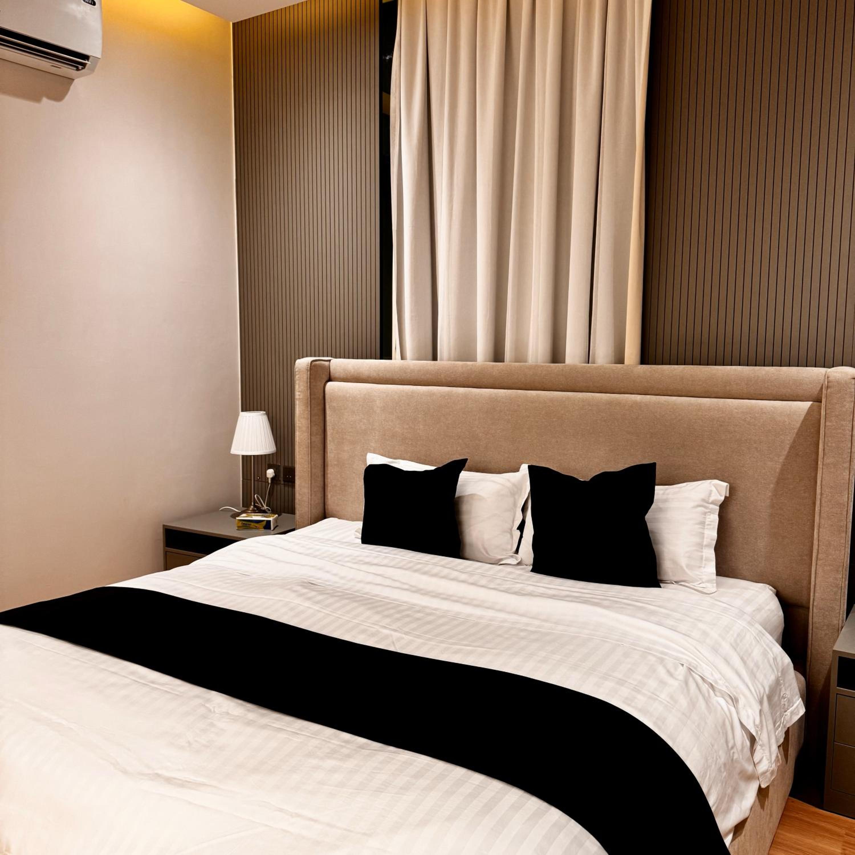 Luxury Smart Apartment A11