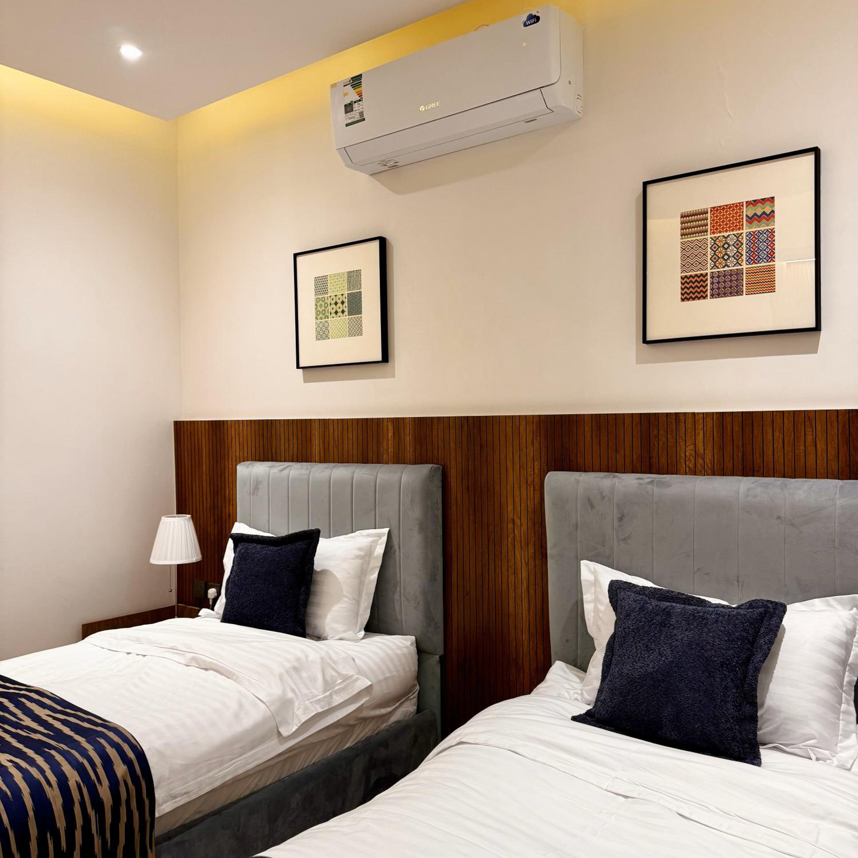 Luxury Smart Apartment A11