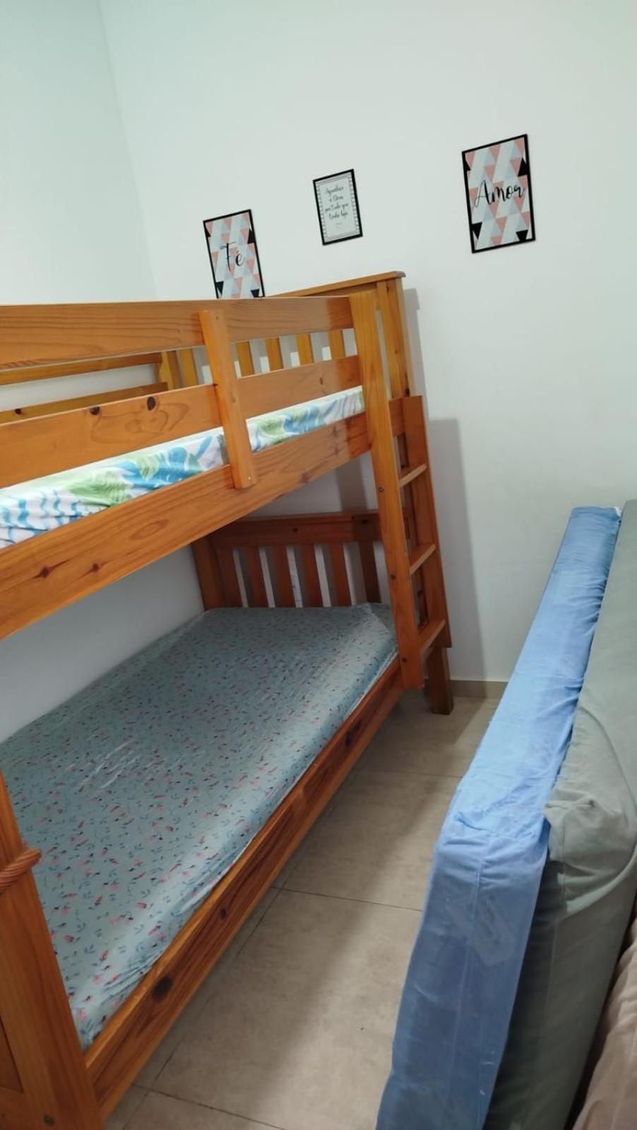 Excelente casa em Praia Grande litoral sul SP
