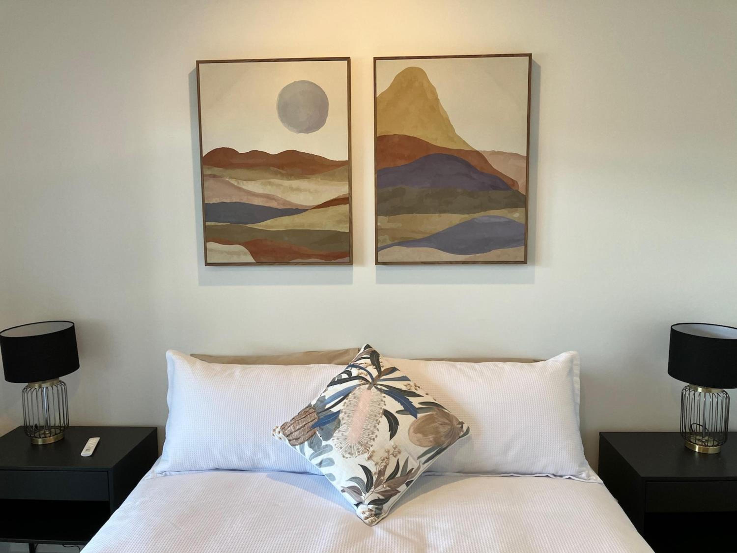 Apartment 02 The SS James Comrie Sleeps 4