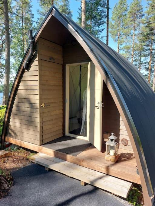Lumous Forest Hut, Luontovire