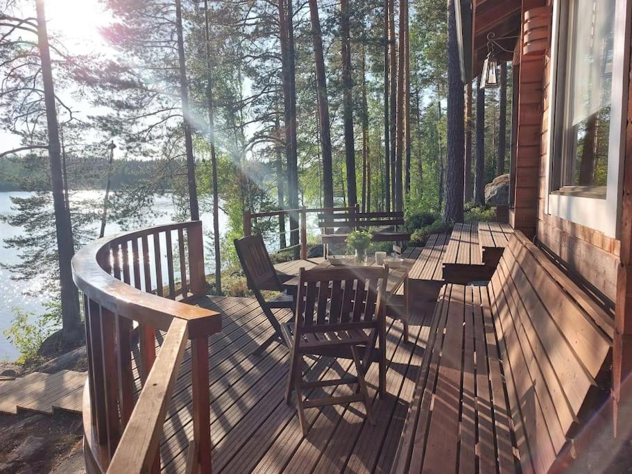 Lumous Forest Hut, Luontovire