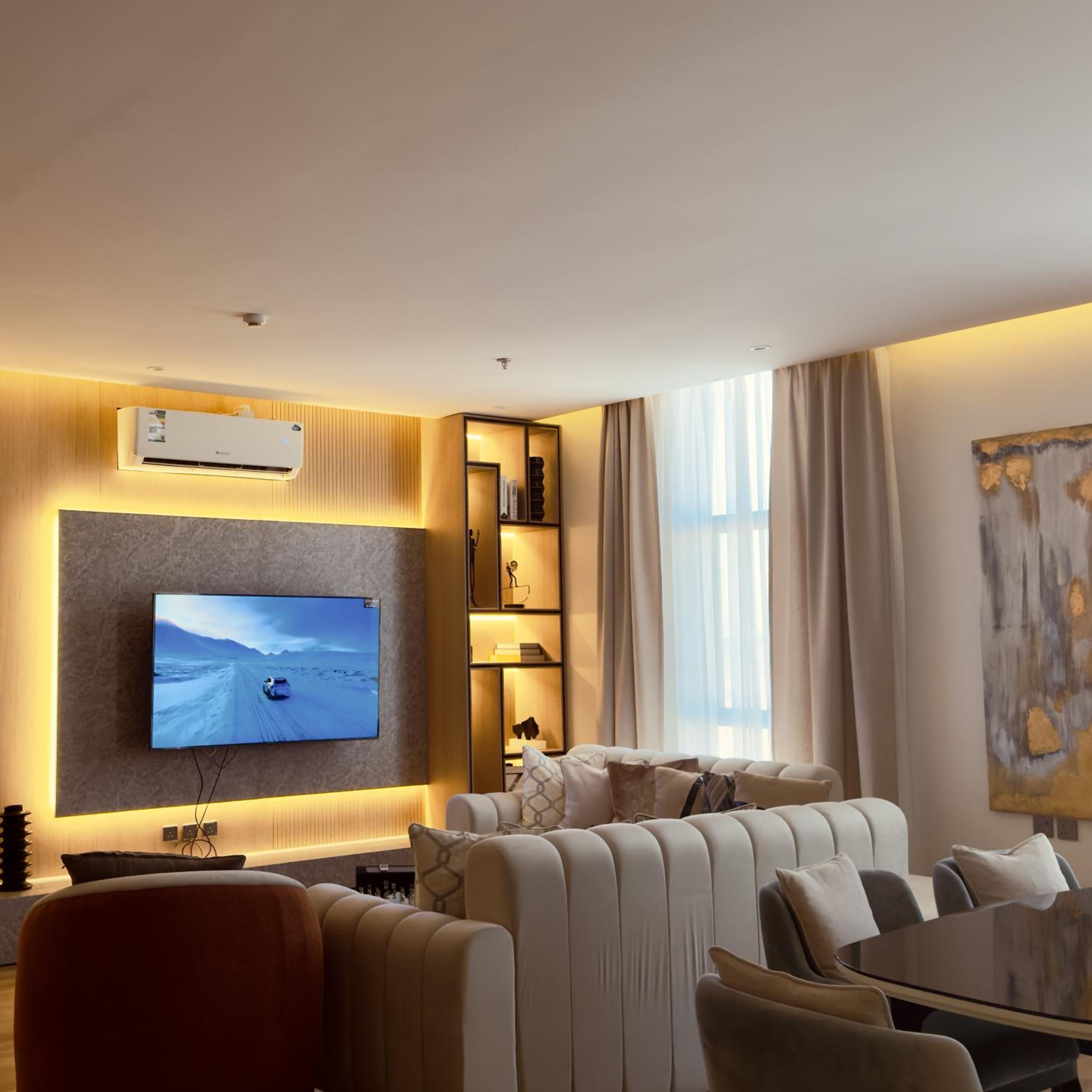 Luxury Smart Apartment A11