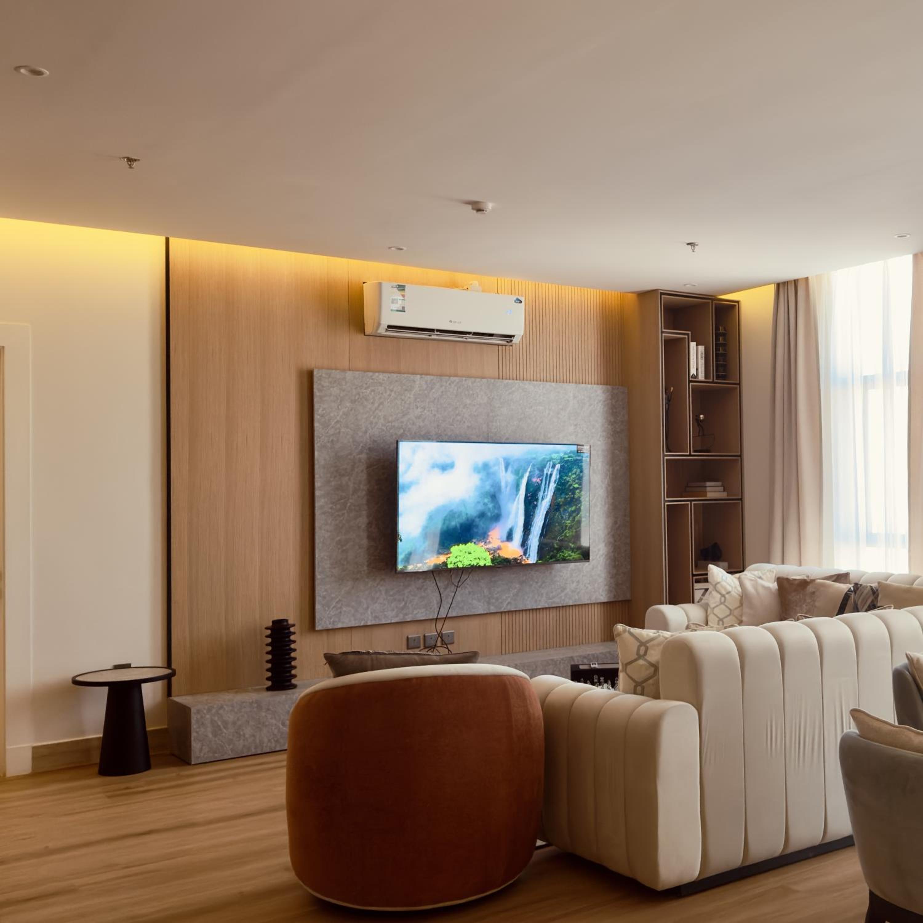 Luxury Smart Apartment A11