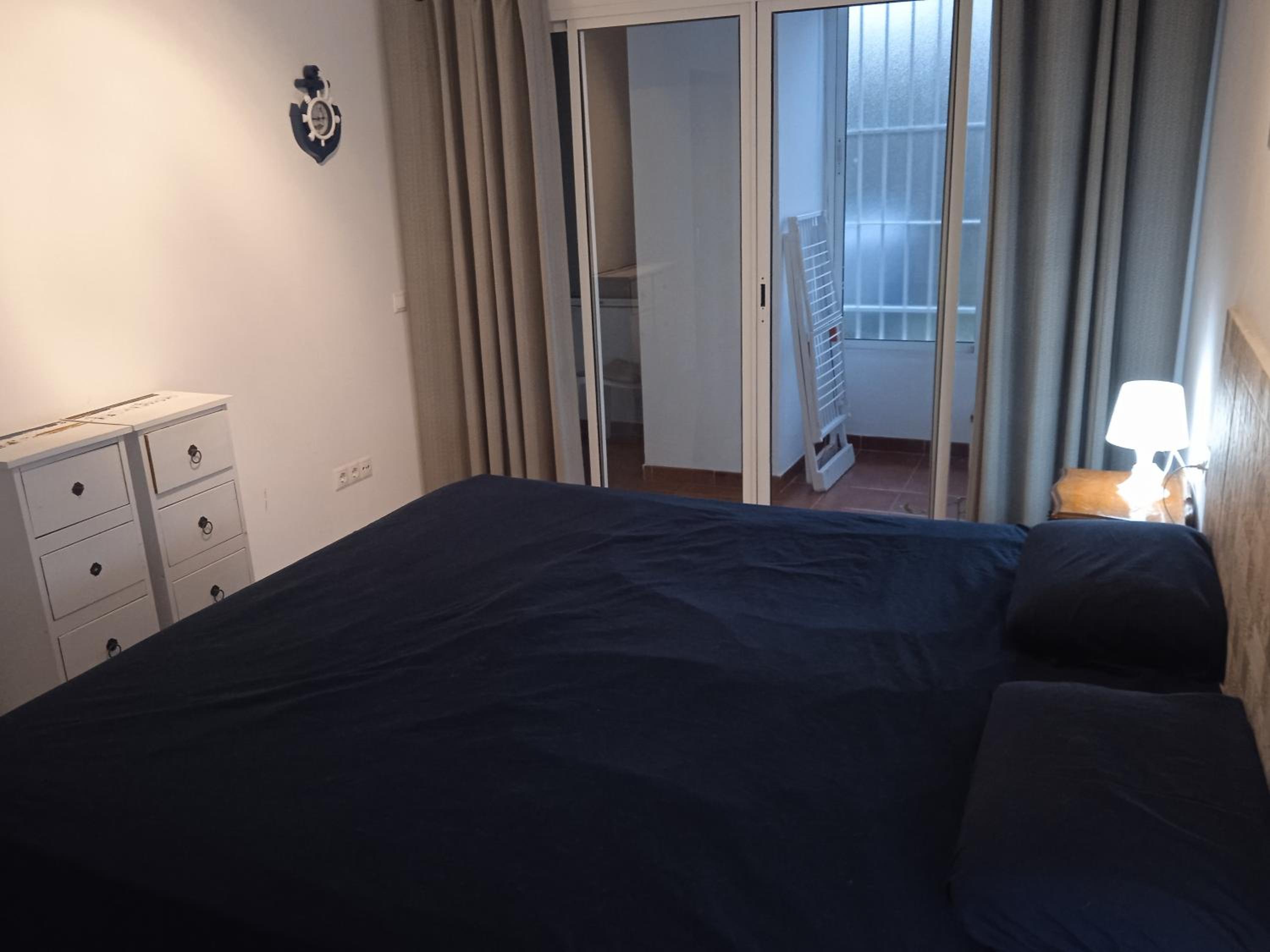 Jardin Cielomar, Close to train, restaurants, shops - BEACH 8 MIN WALK view 5