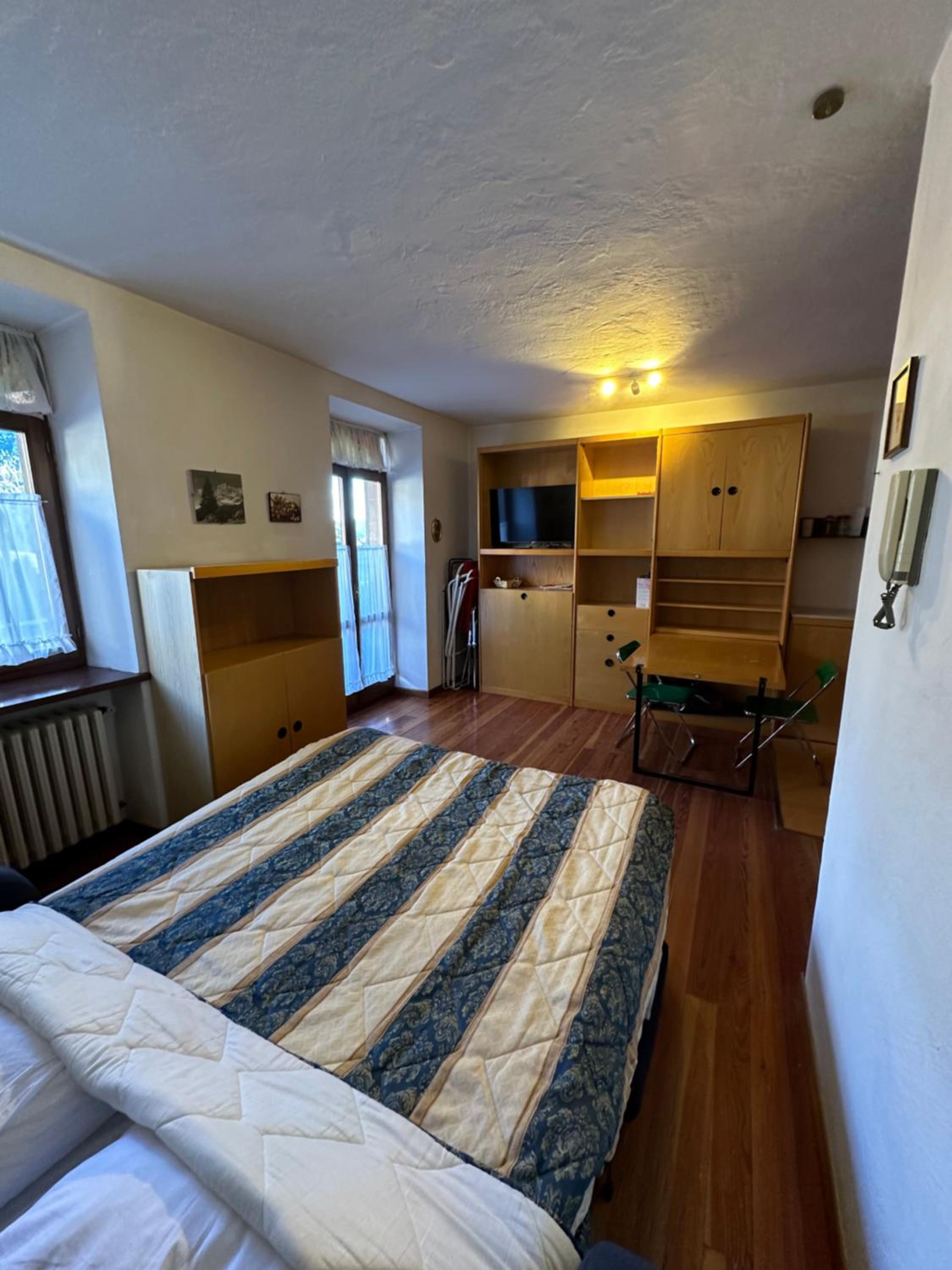 Panoramic apartment 71 view 4