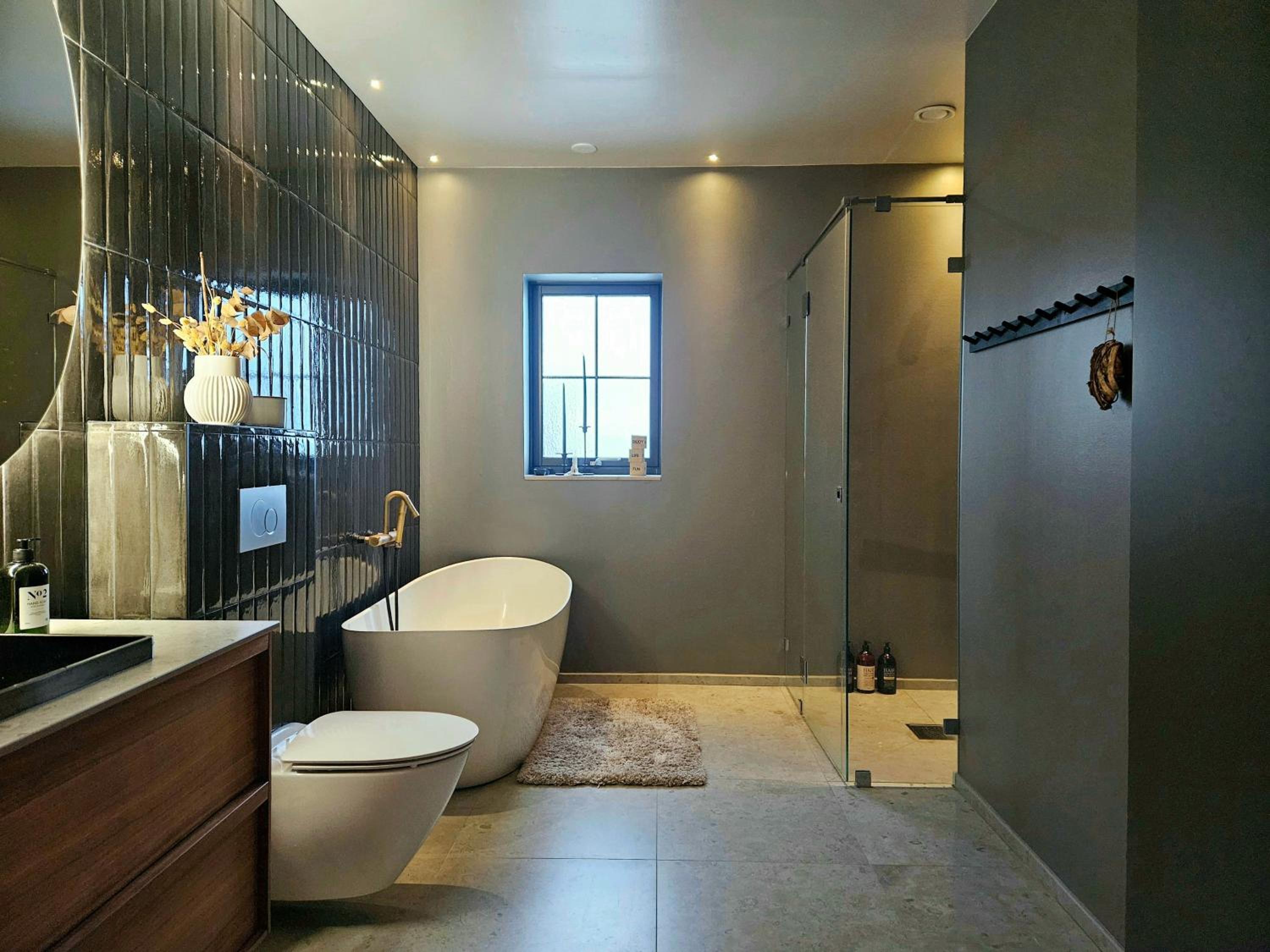 Egen del av modern villa i Kåge view 2