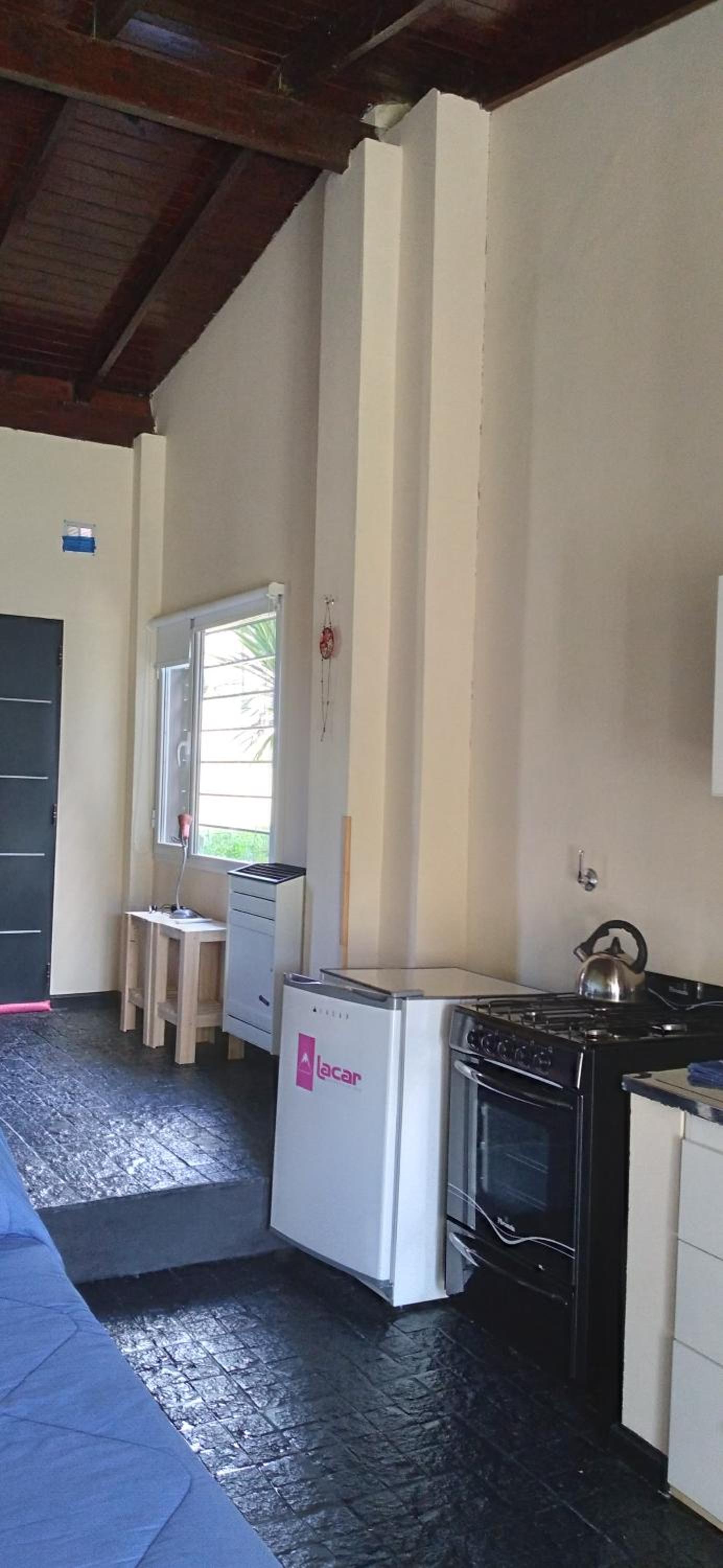Cabaña loft para 2 a metros del lago con café y facturas