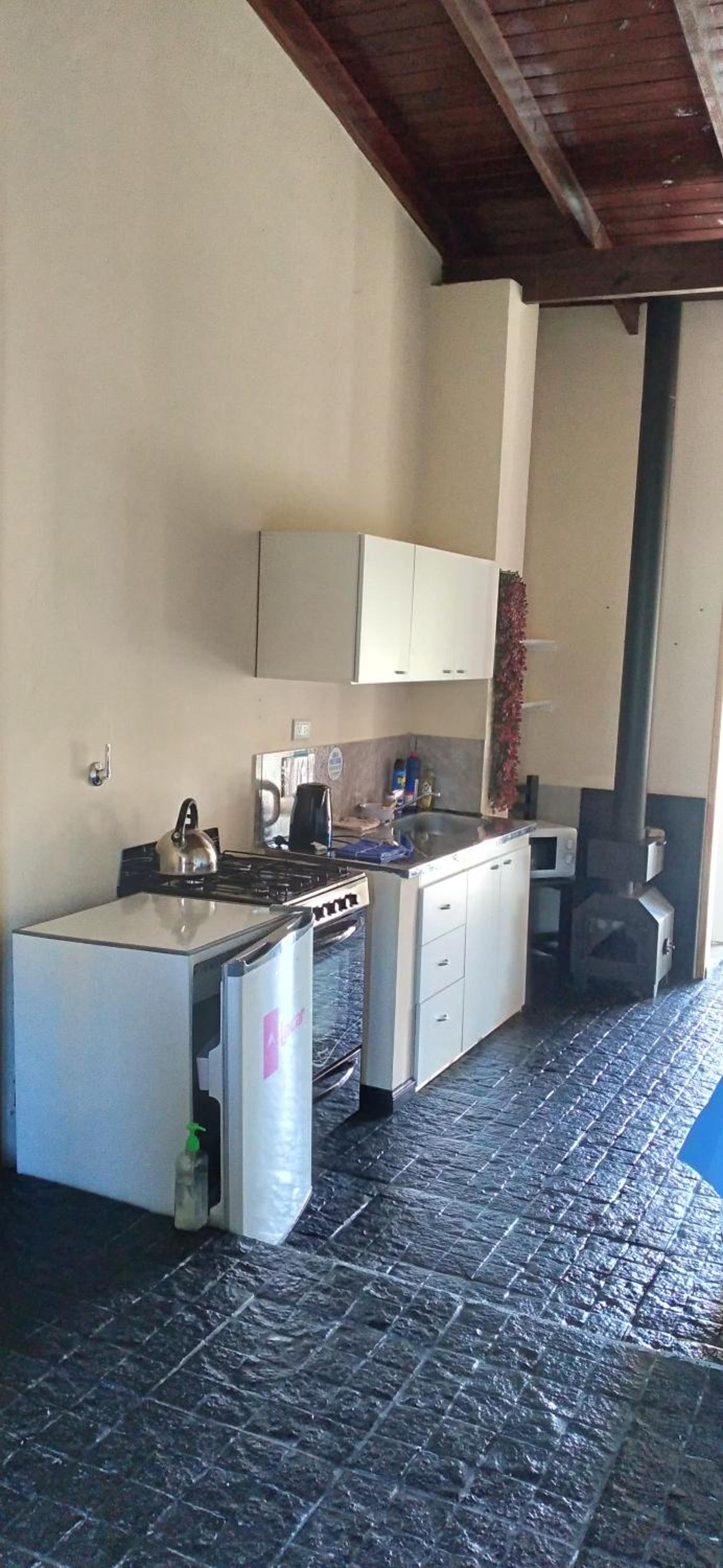 Cabaña loft para 2 a metros del lago con café y facturas