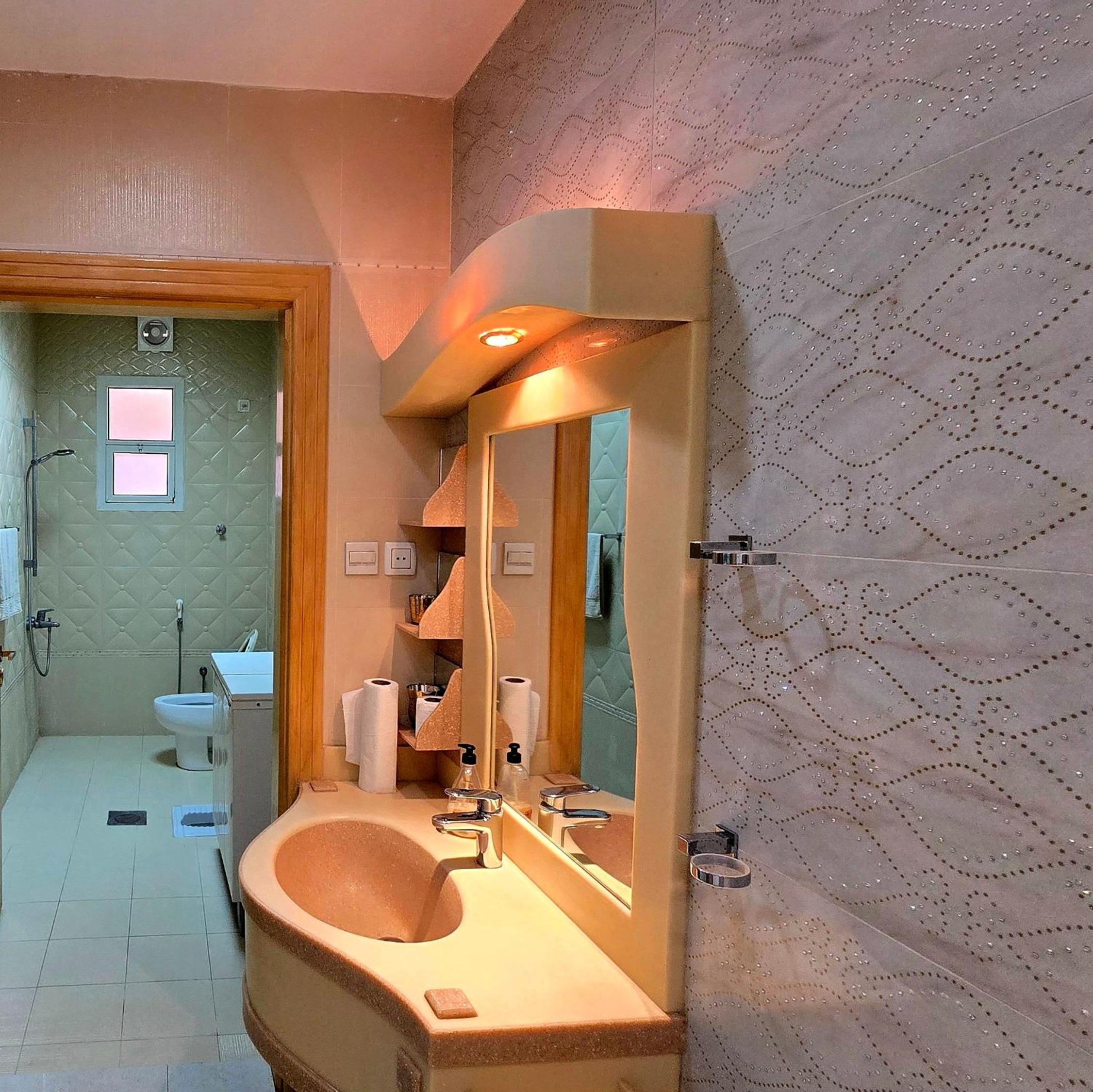 Al Hamra Family Villa فلة الحمراء العائلية