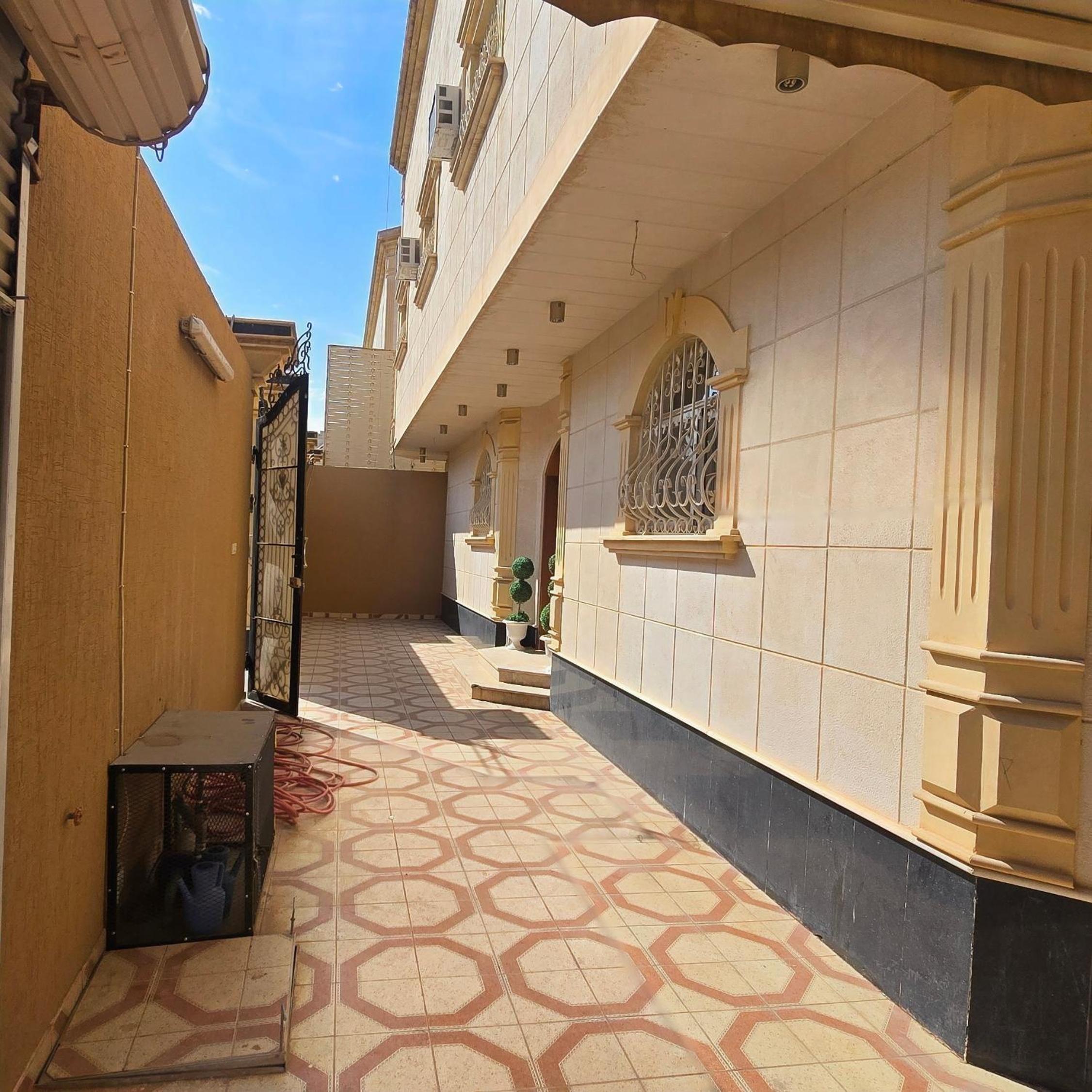 Al Hamra Family Villa فلة الحمراء العائلية