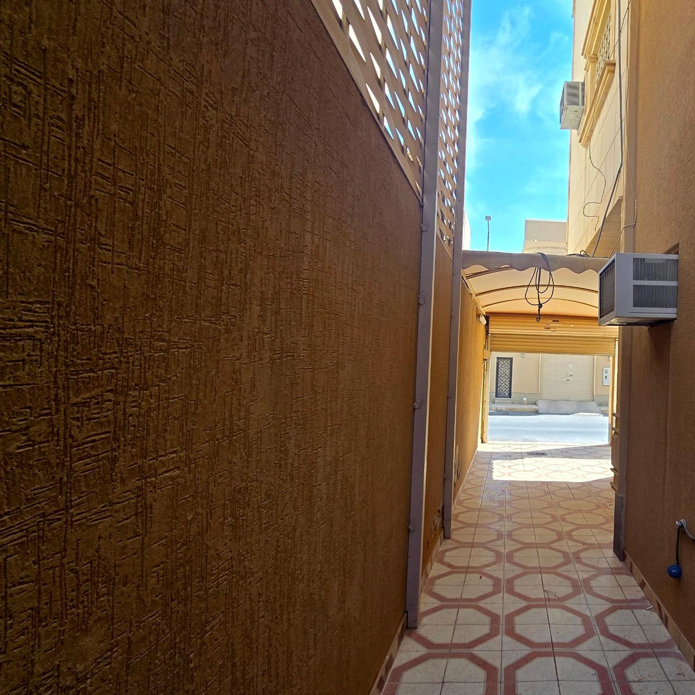 Al Hamra Family Villa فلة الحمراء العائلية