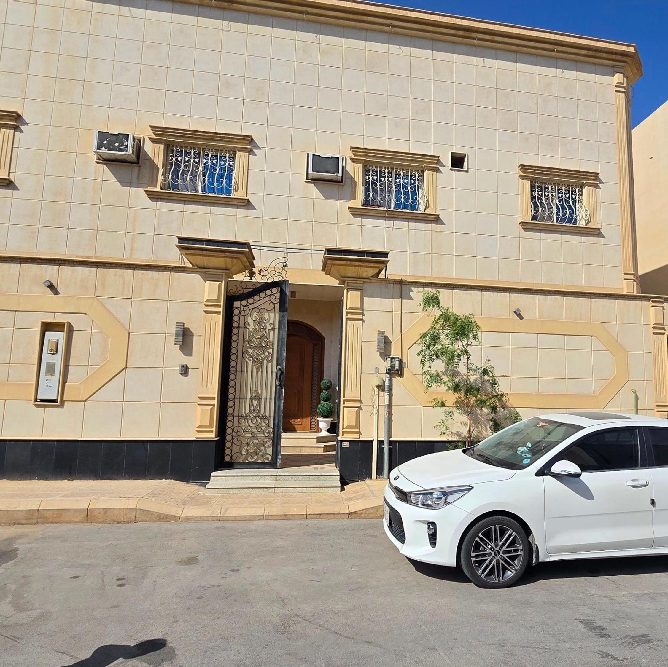 Al Hamra Family Villa فلة الحمراء العائلية