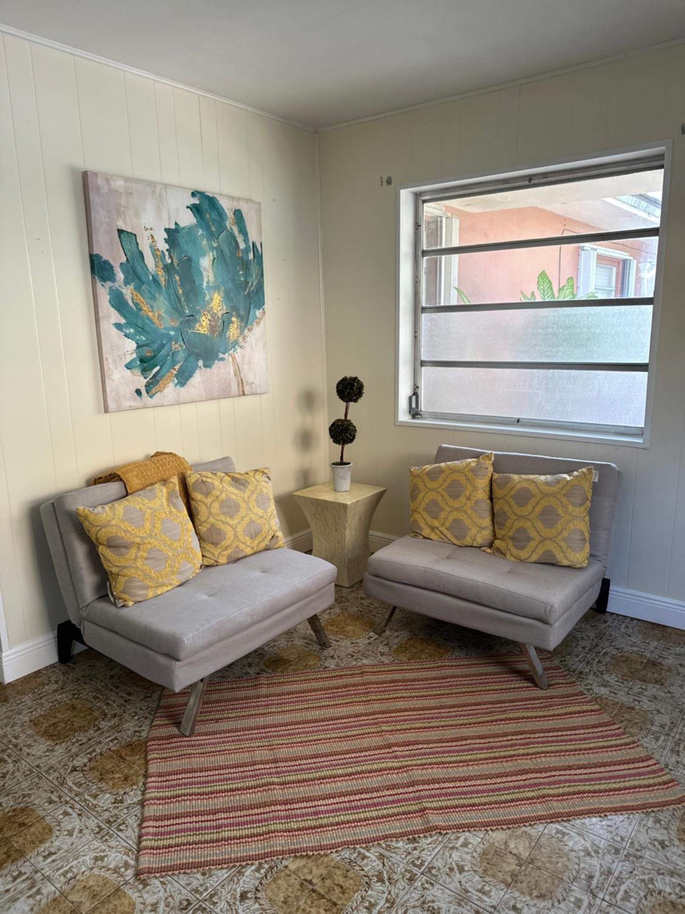 Tiny house WiFi and parking