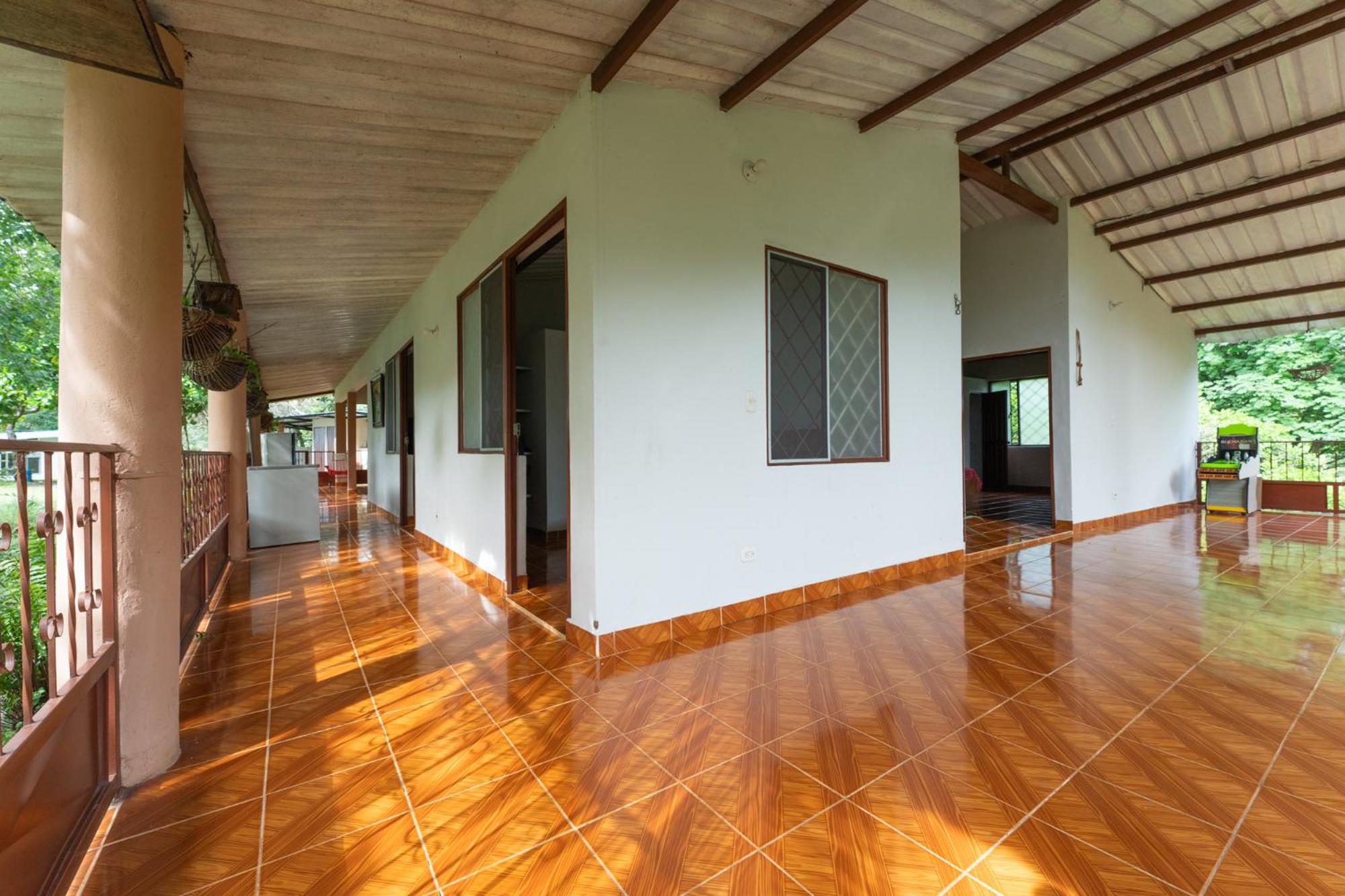 Hermosa Finca con piscina natural
