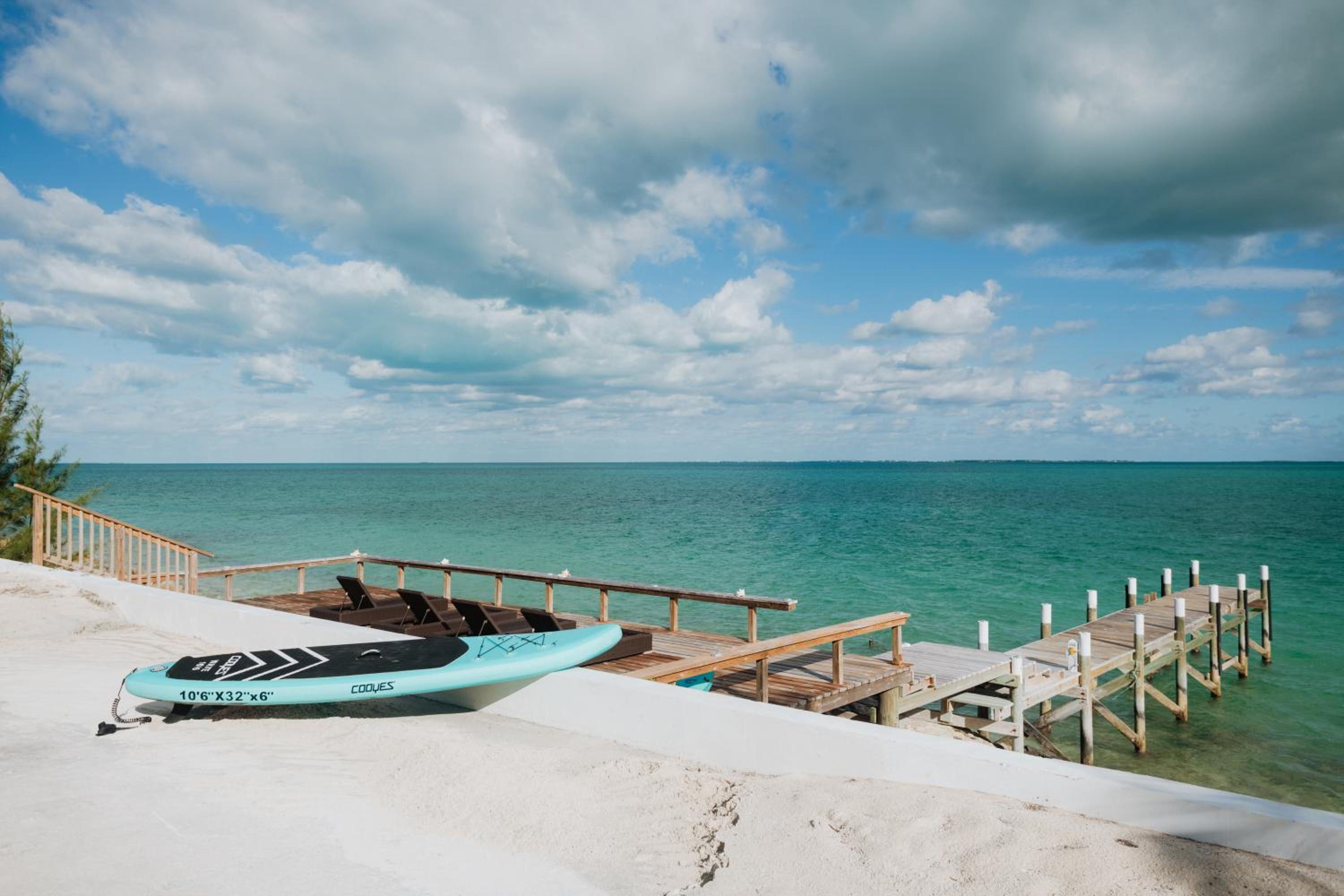 Private Oceanfront, beach, dock and Hottub - The Perky Pelican - Property Image 5