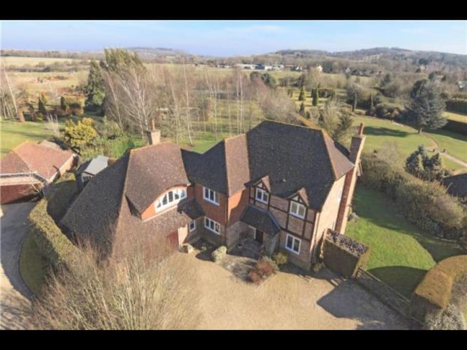 Newly Renovated Family Country House with Pool view 4