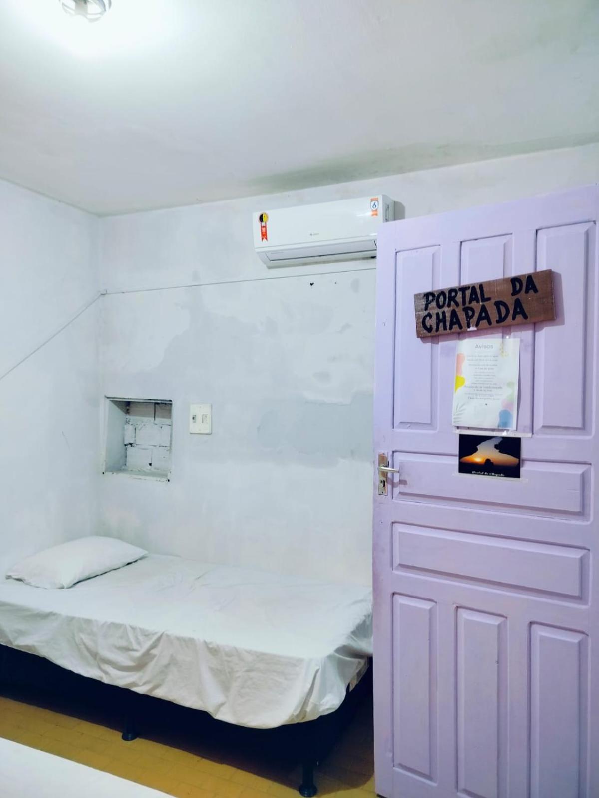 Hostel e Camping da Cris