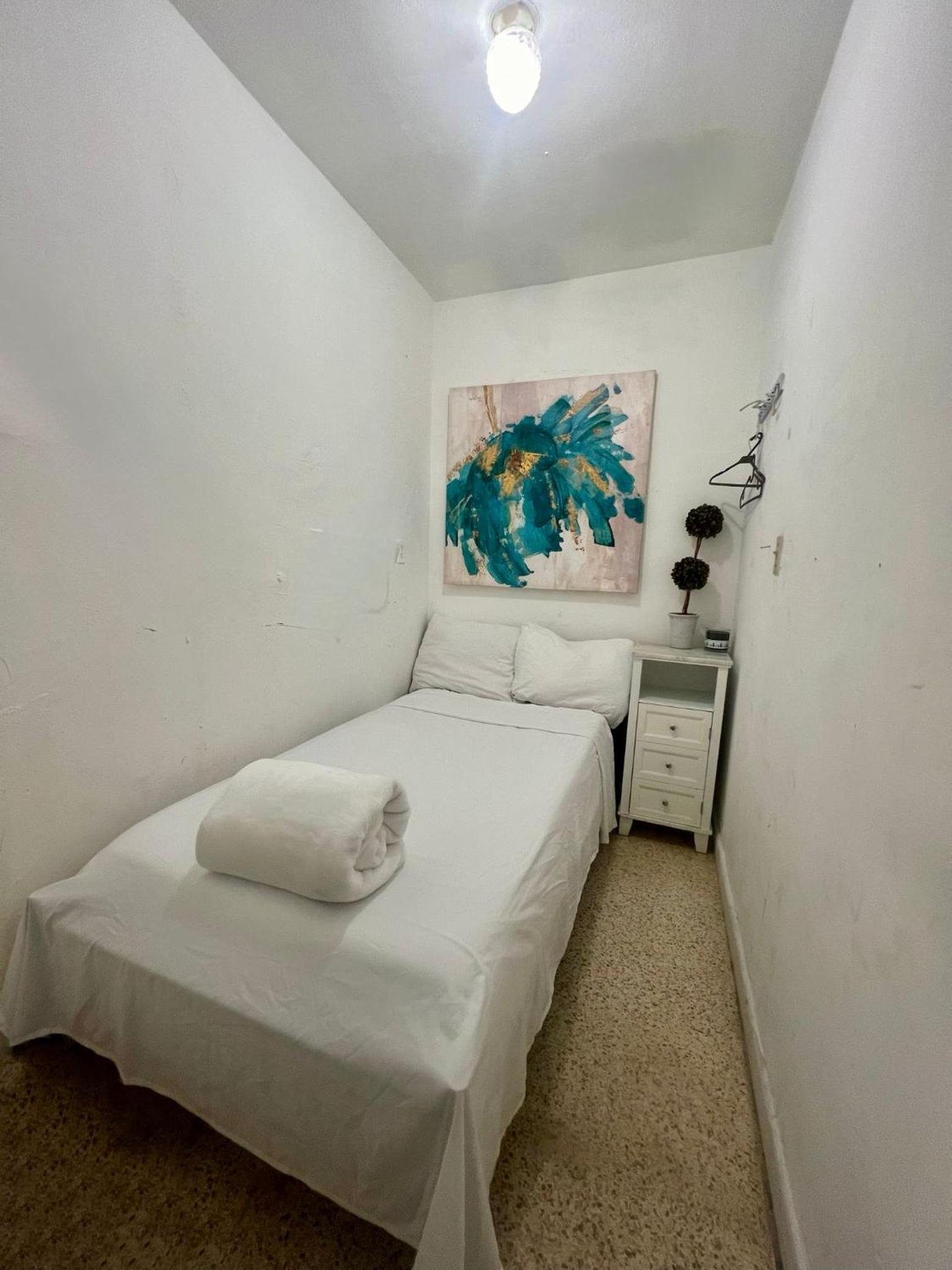 Tiny house WiFi and parking