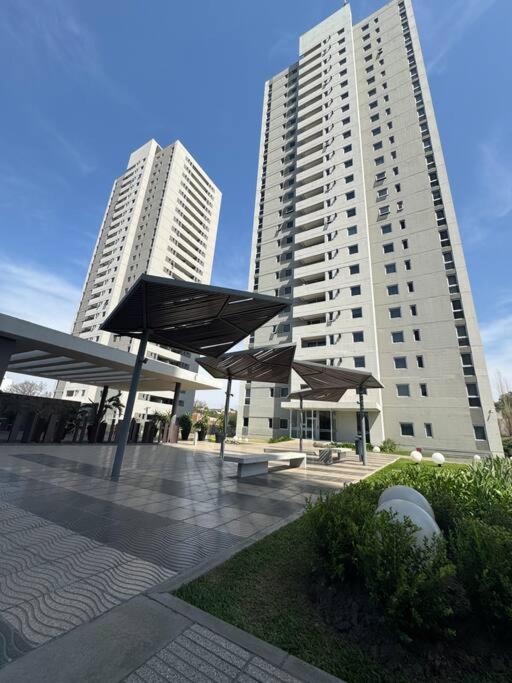 Departamento moderno y lujoso con gym y piscina