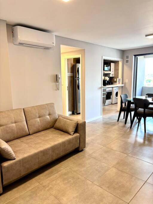 Departamento moderno y lujoso con gym y piscina