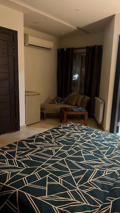 Bahria Luxury Heights - III PH4 -The Arena Cinema view 5