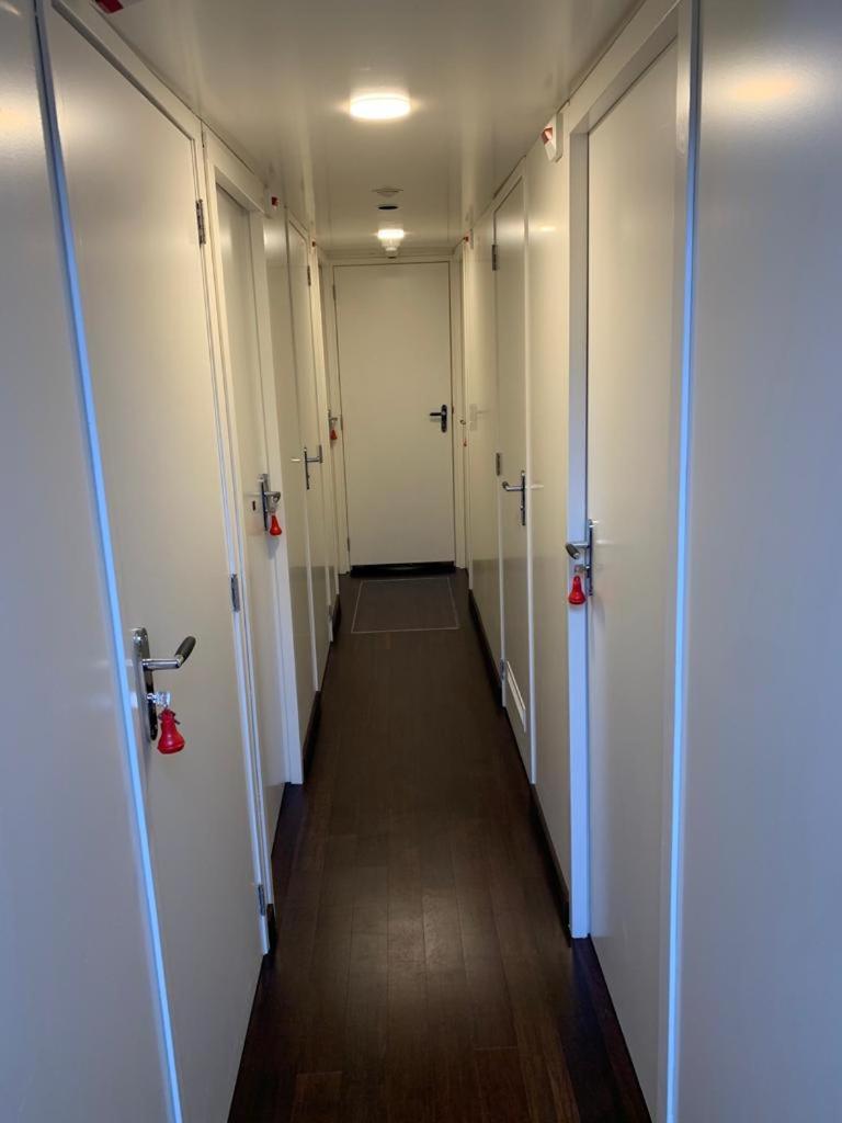 Hotelschip Amsterdam City, in de zomer én de winter! photo 4