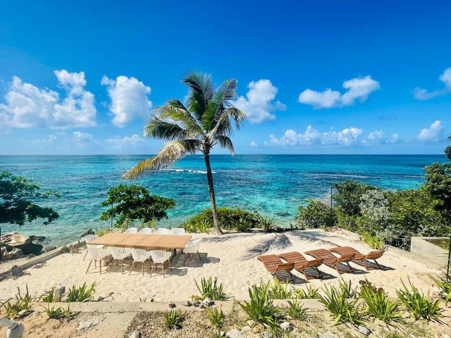 Beautiful Resort-Style Home !!!