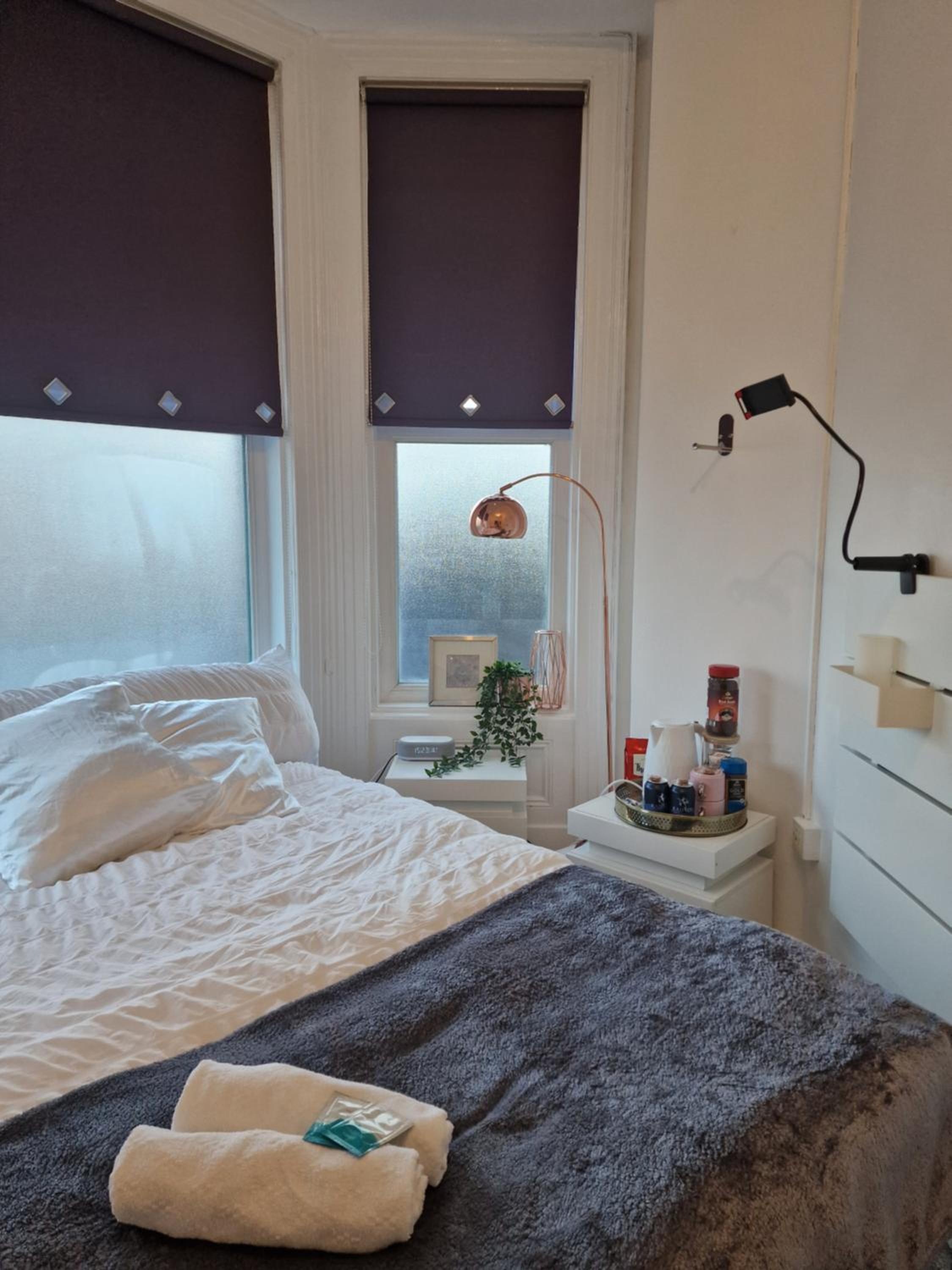 Aunty Katie's House, NI Tourist Board Certified & located on the main Oldpark Road to Belfast, with Free Continental Breakfast & Free Ultra Fast SKY intern view 5