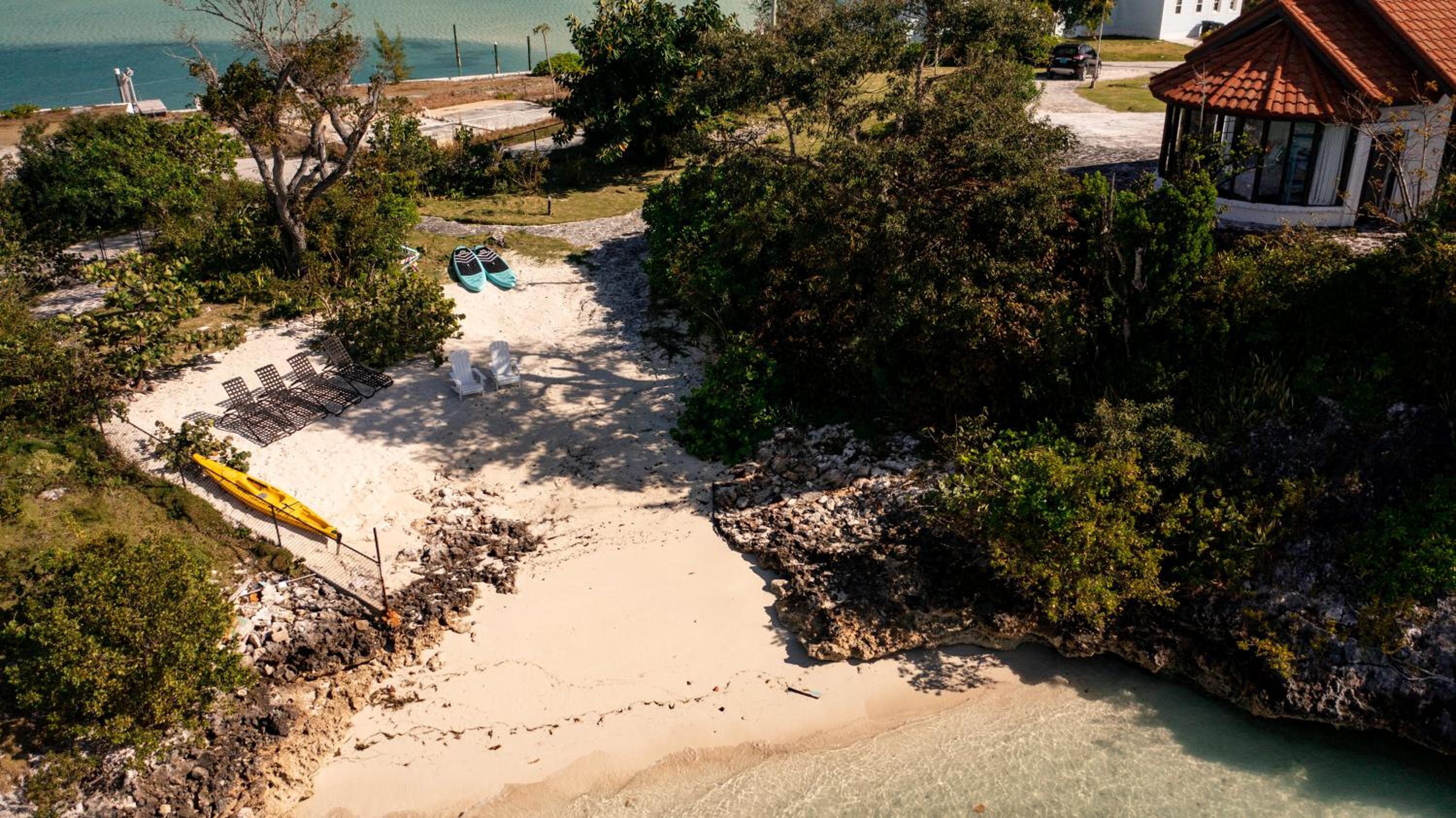 Harbour Beach Villa - large dock & great views!