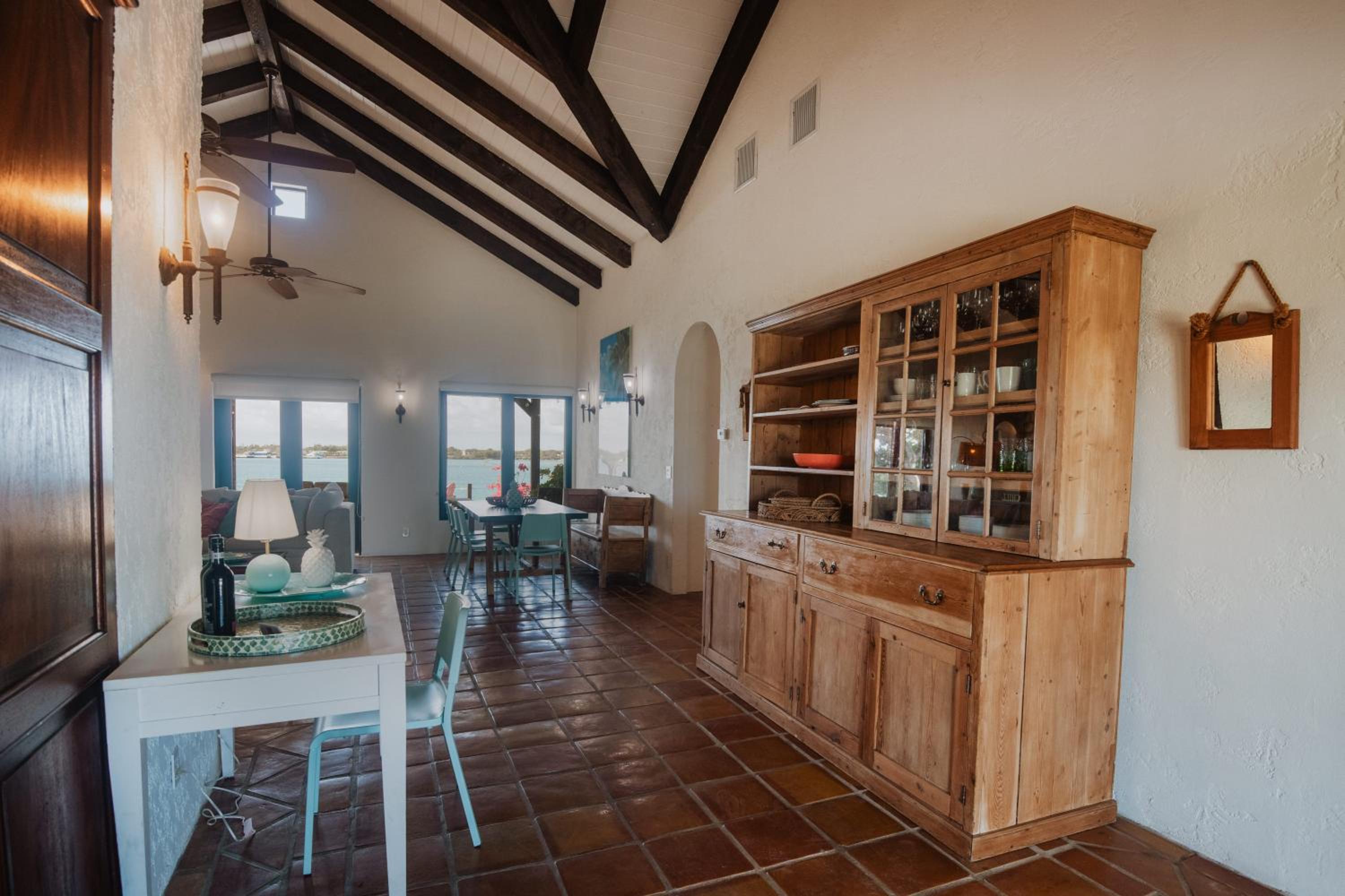 Harbour Beach Villa - large dock & great views!