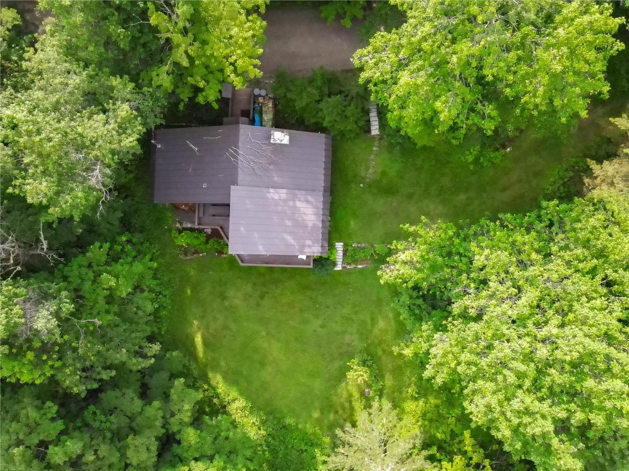 Perfect secluded 3 bedroom cozy getaway home Hawk Landing
