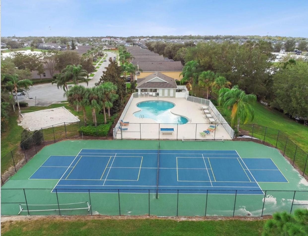 Orlando area home w pool & spa near Disney