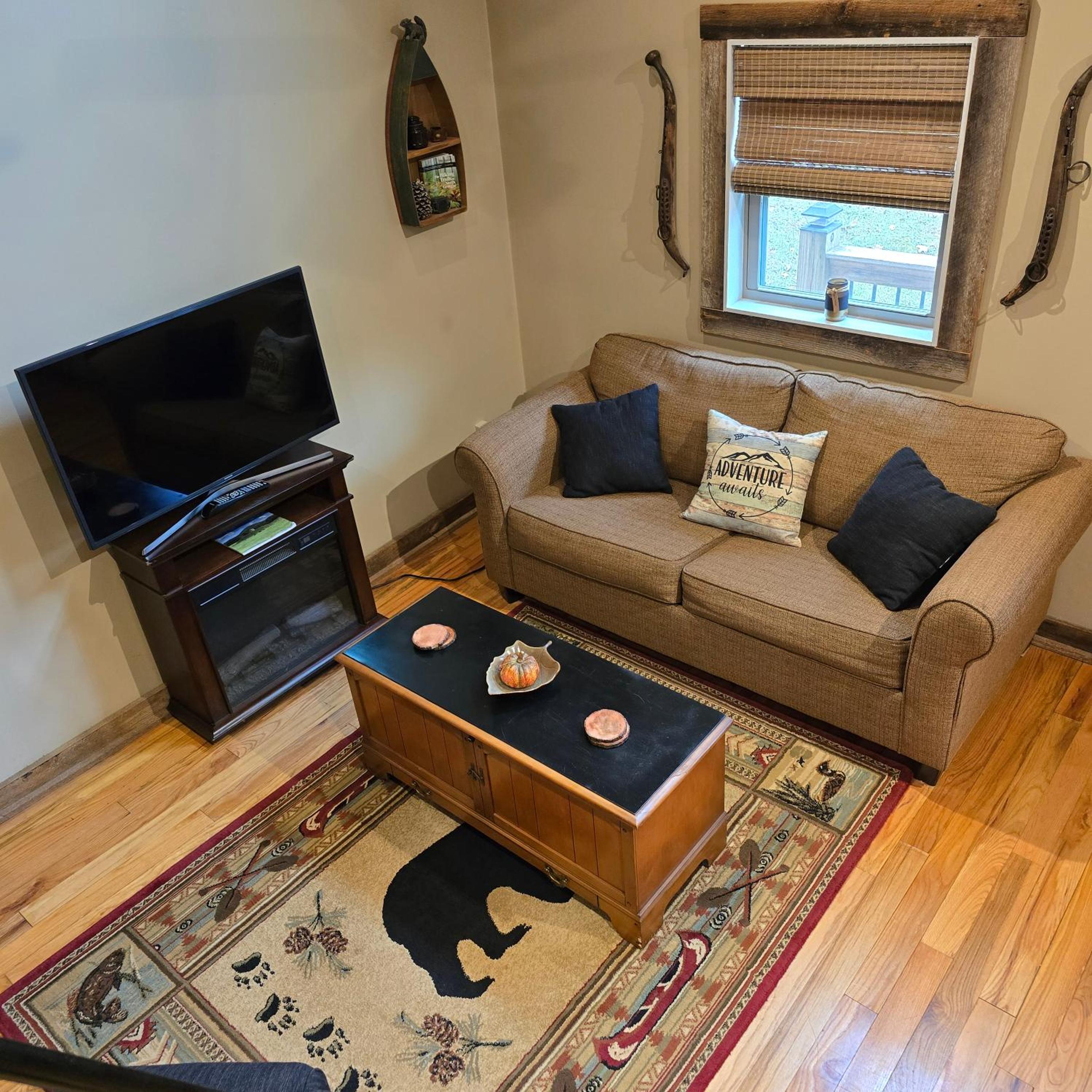Couples Getaway Cabin with a Loft Bed - Firepit - Creek Access view 4