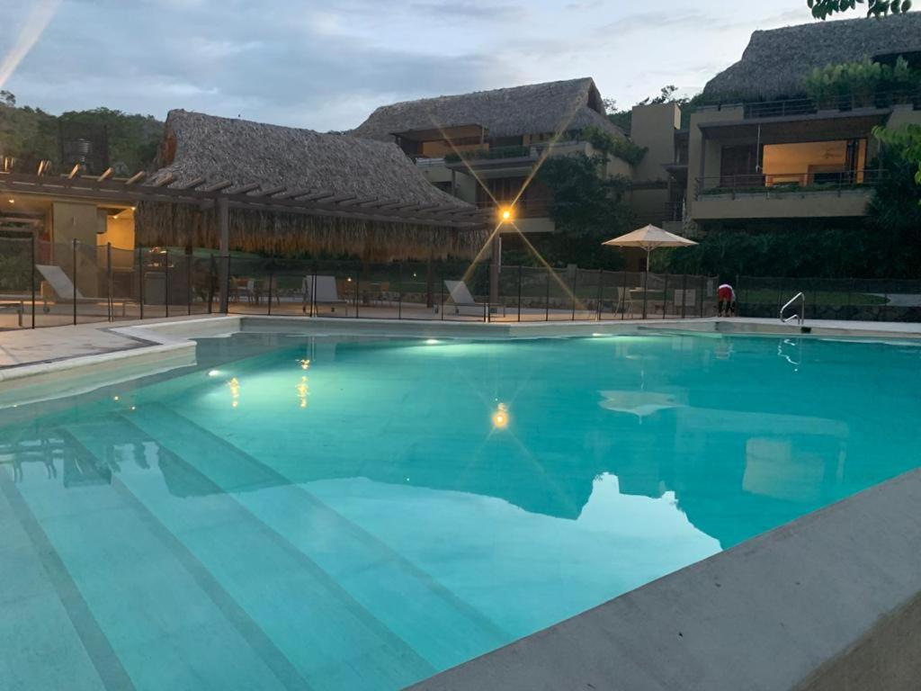 MultiVilla Mesa de yeguas country club golf Anapoima