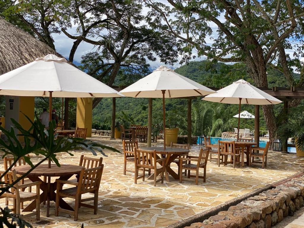MultiVilla Mesa de yeguas country club golf Anapoima