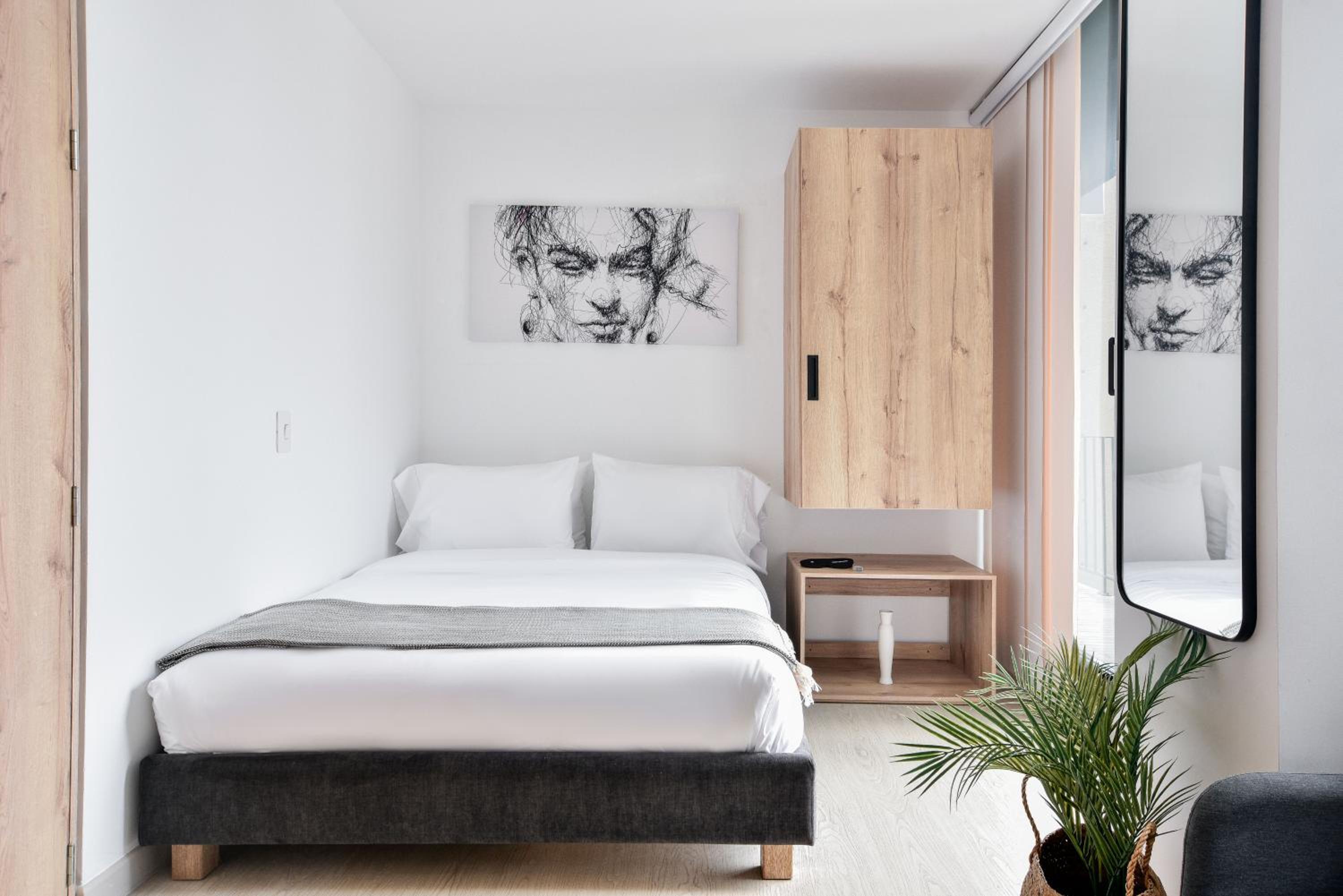 Muttuo by Wynwood House