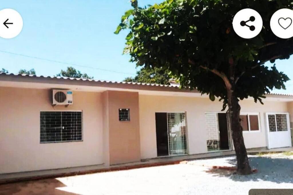 Casa com 2 quartos nos Ingleses