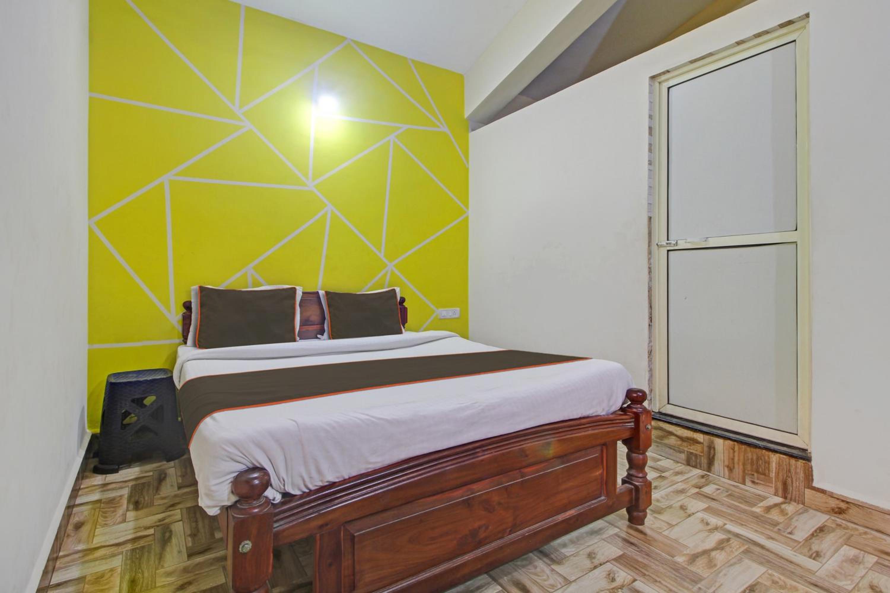 Hotel O Ferns Guest House view 3