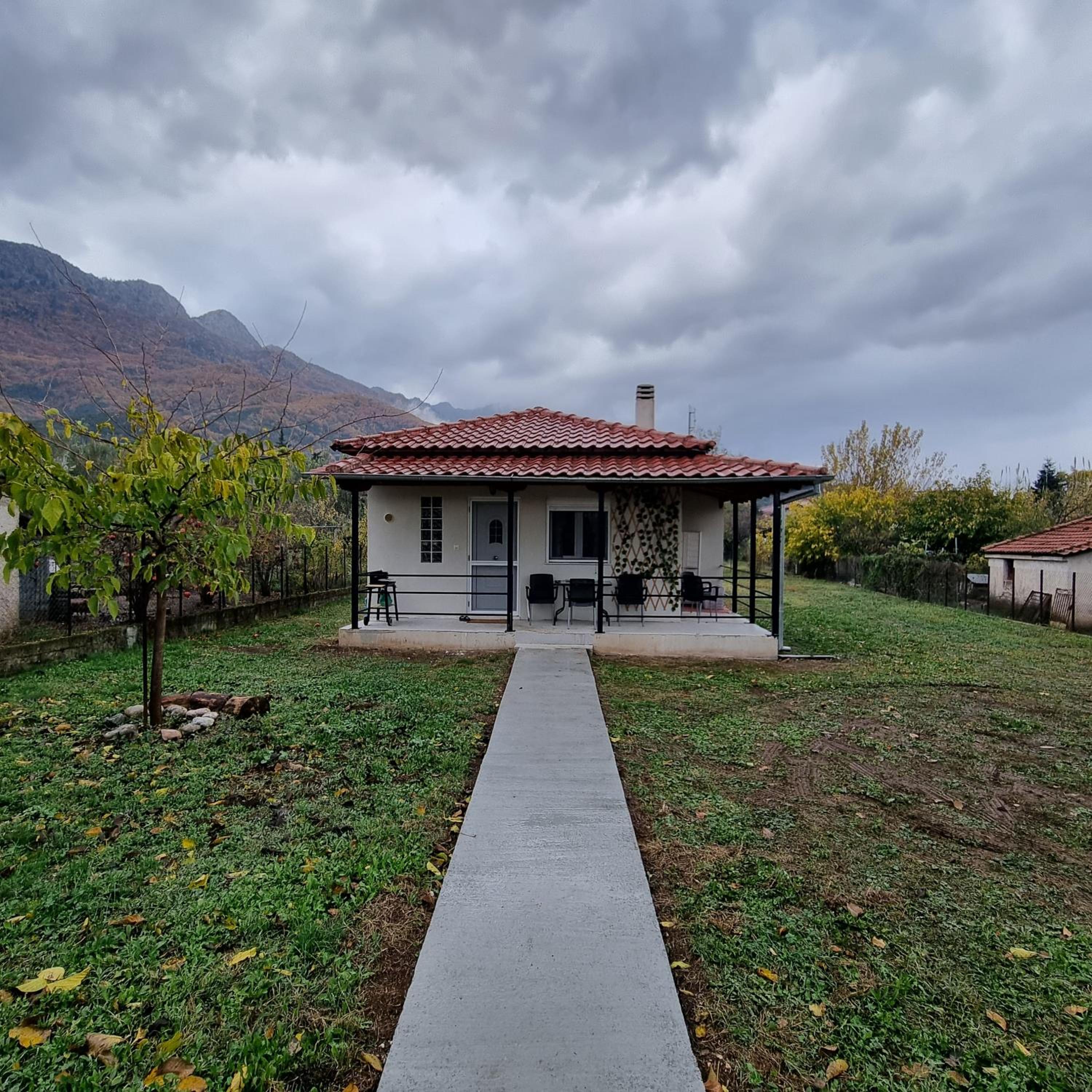 ESTELA House