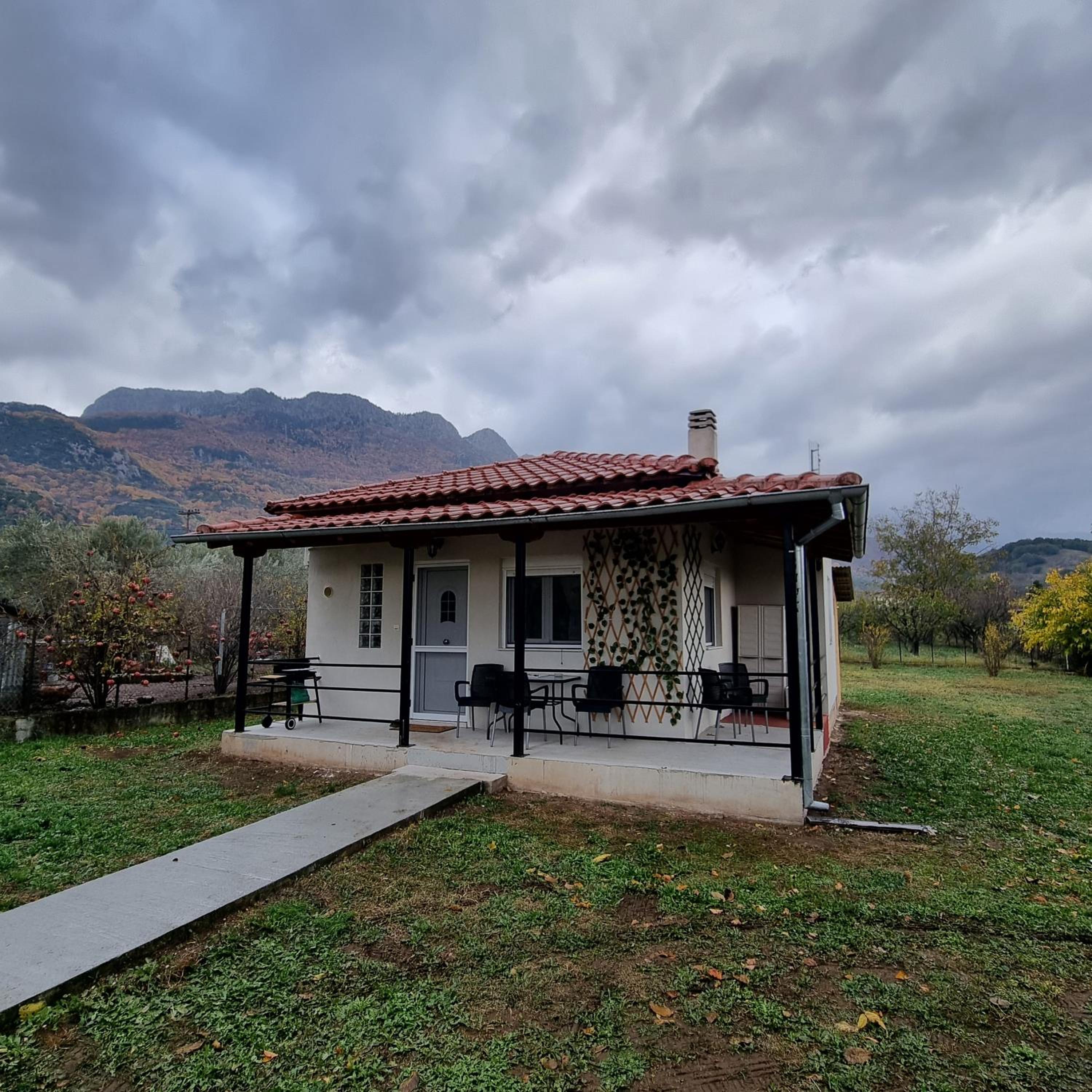 ESTELA House