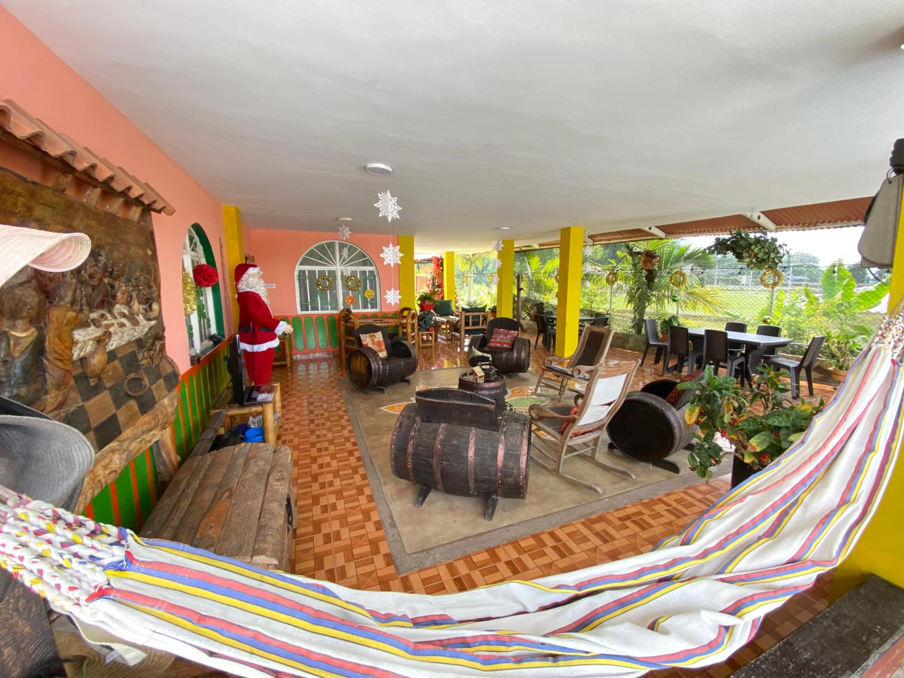 lounge